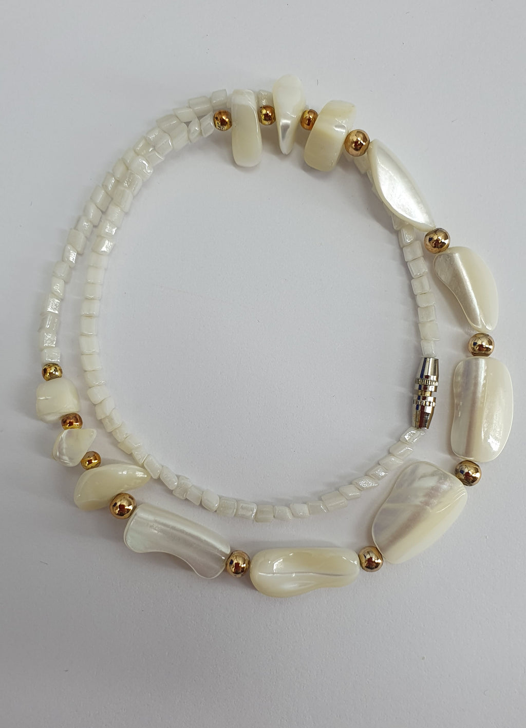 Petite light necklace, length 40cm