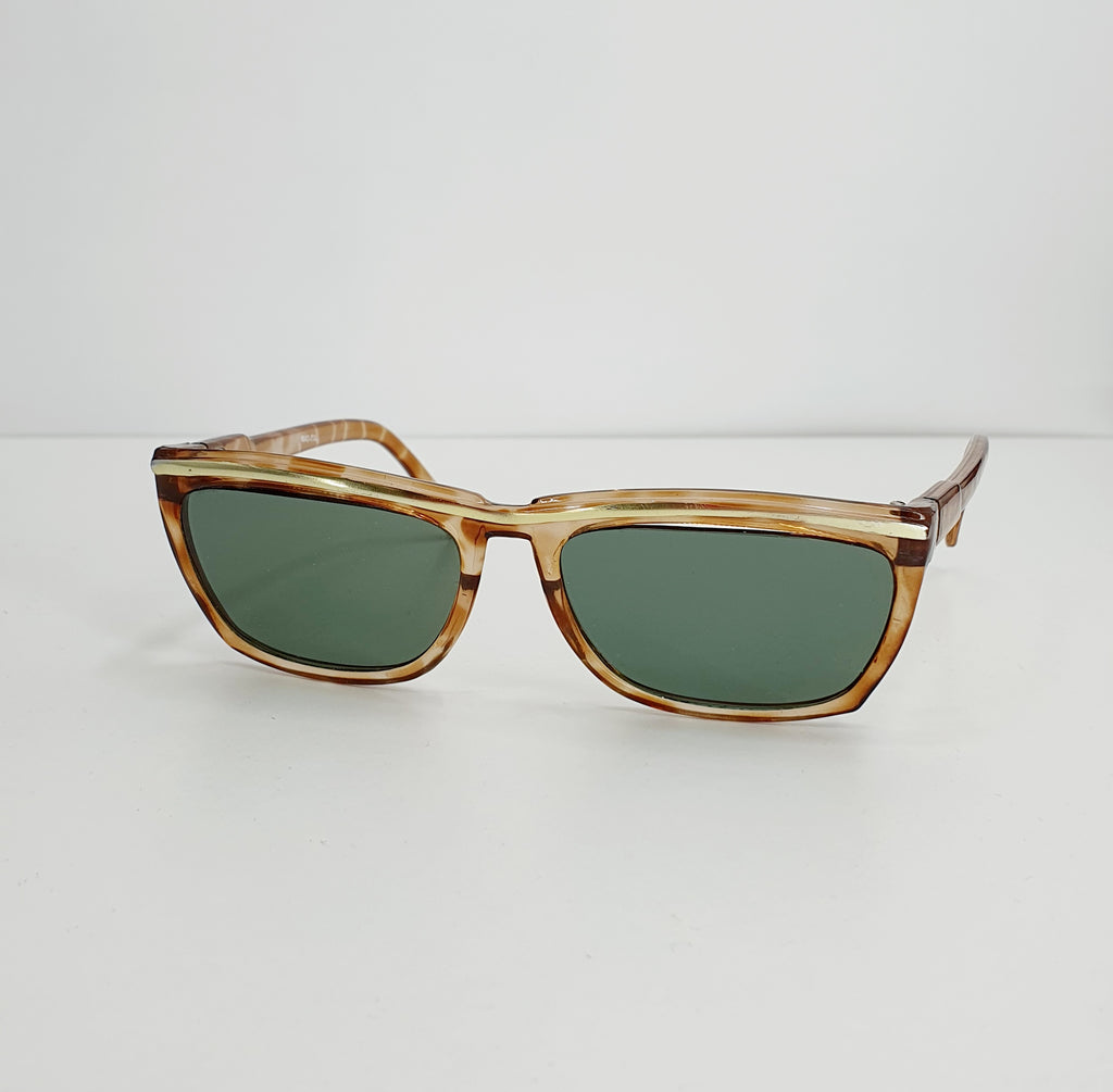 Sunglasses from the 70s, men's model