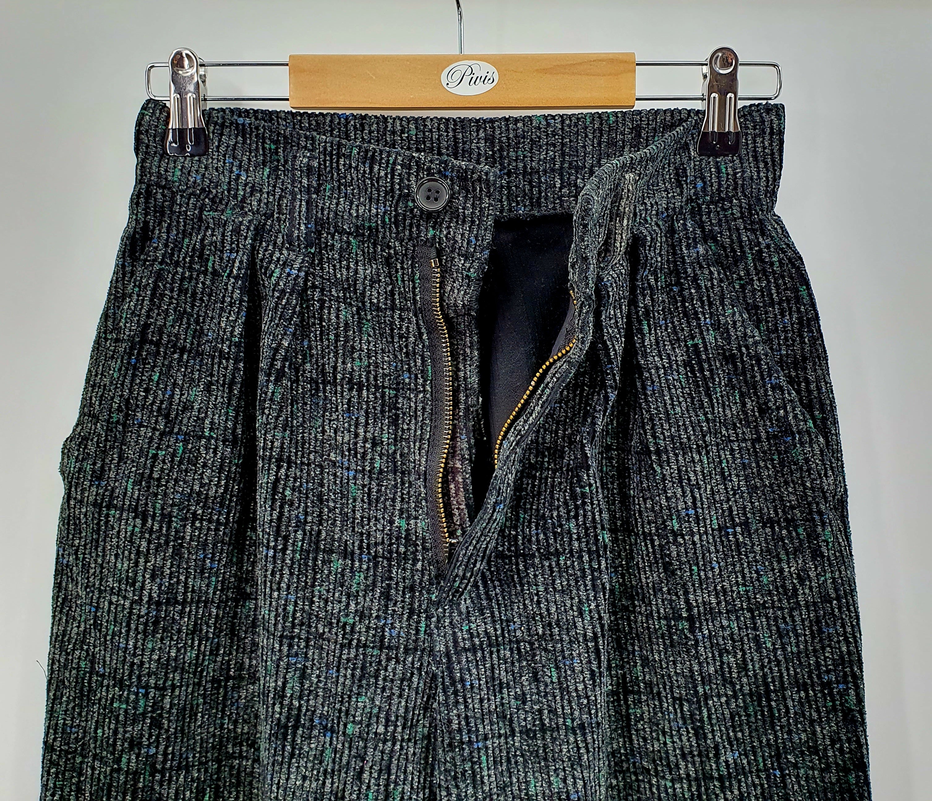 Black-gray corduroy trousers from the 80s, waist 66cm, size 34
