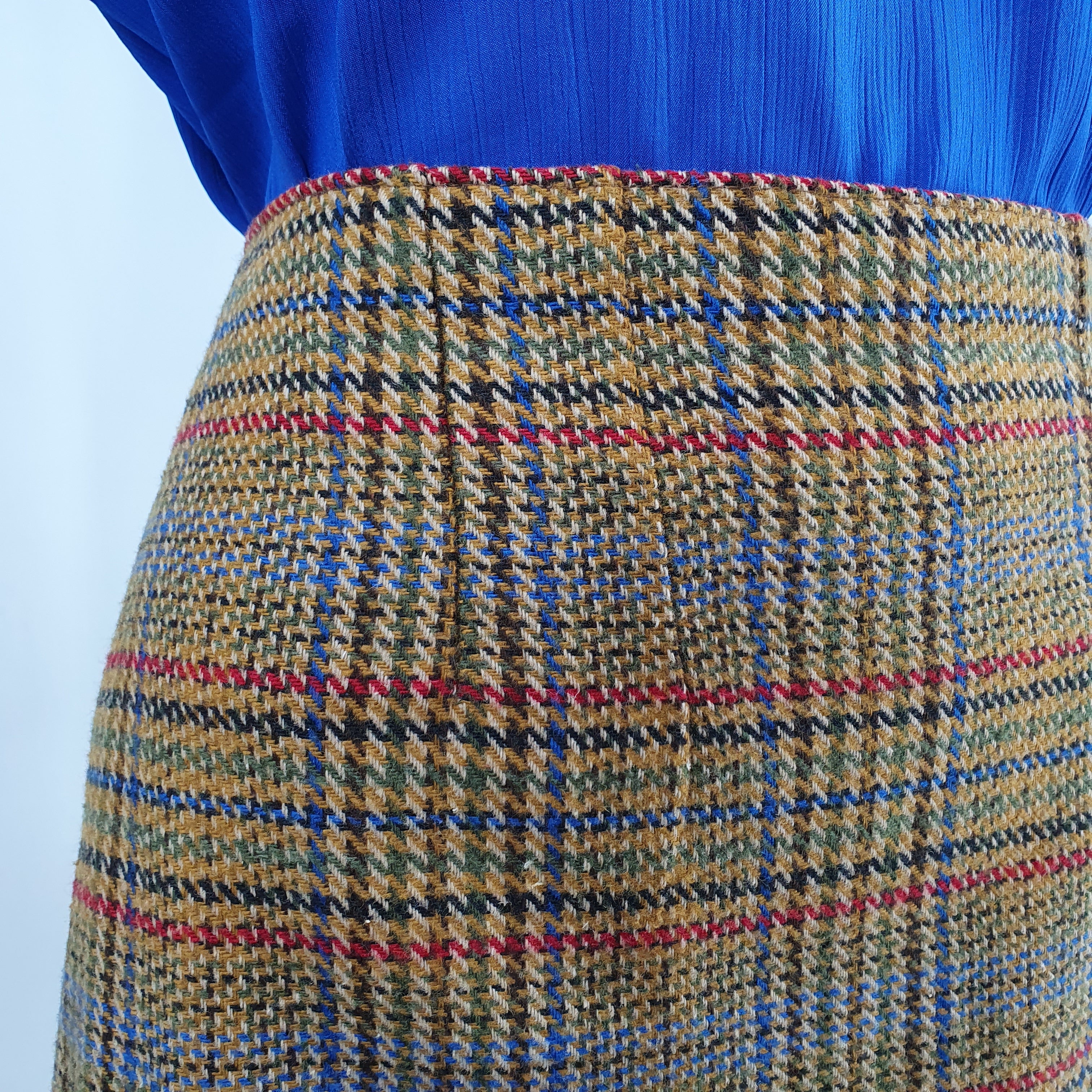 Checkered pencil skirt from the 80s-90s, waist 80cm, size 38-40