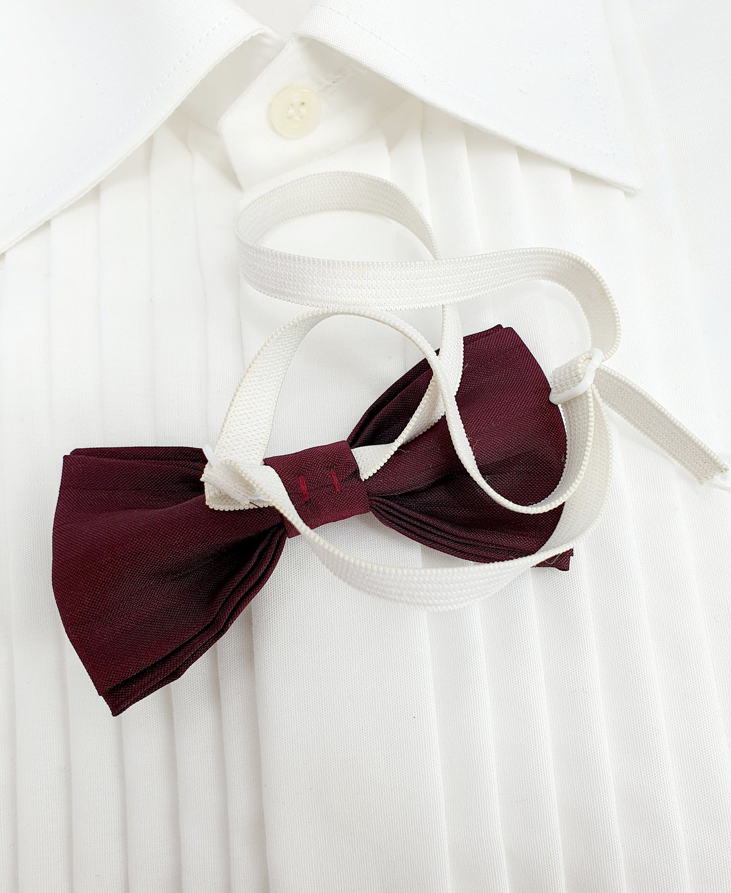 Small bow, color dark burgundy