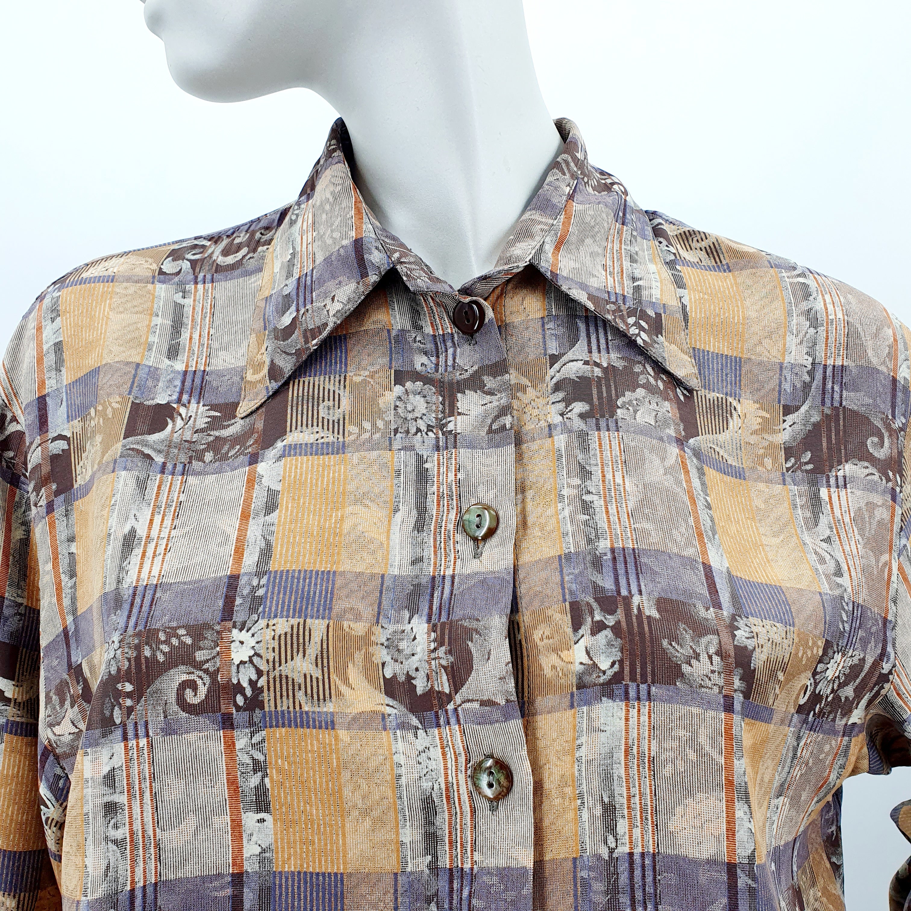Beige-blue viscose shirt from the 90s, 38-40
