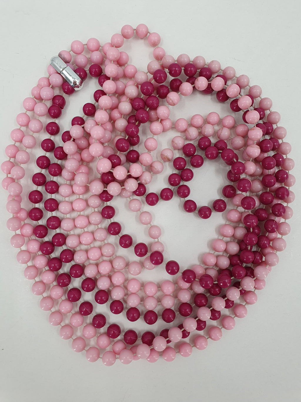 Three-piece pepper bead necklace, color pink, length 100cm
