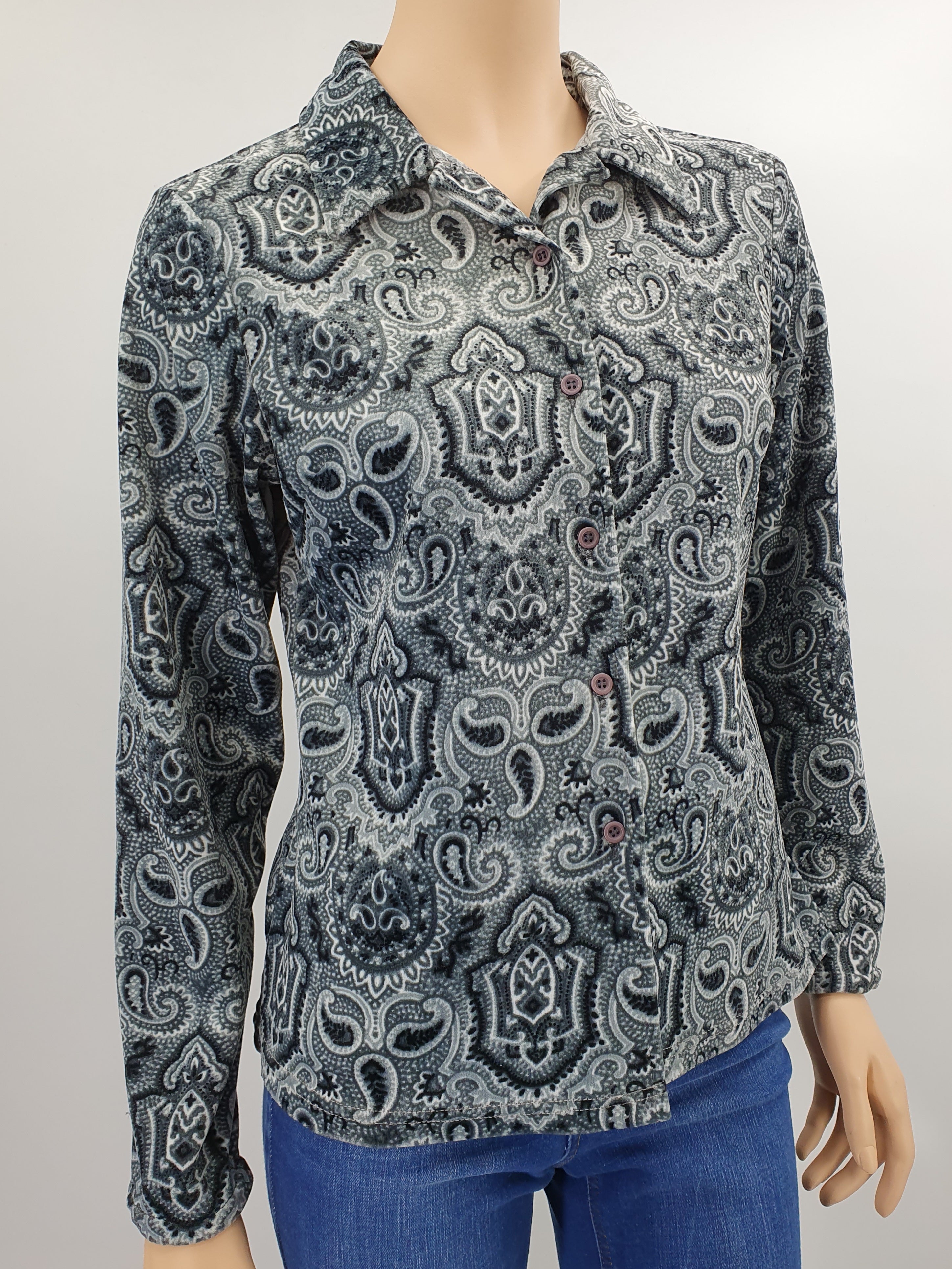 Only, paisley patterned Y2K stretch velvet blouse, size 38(40)