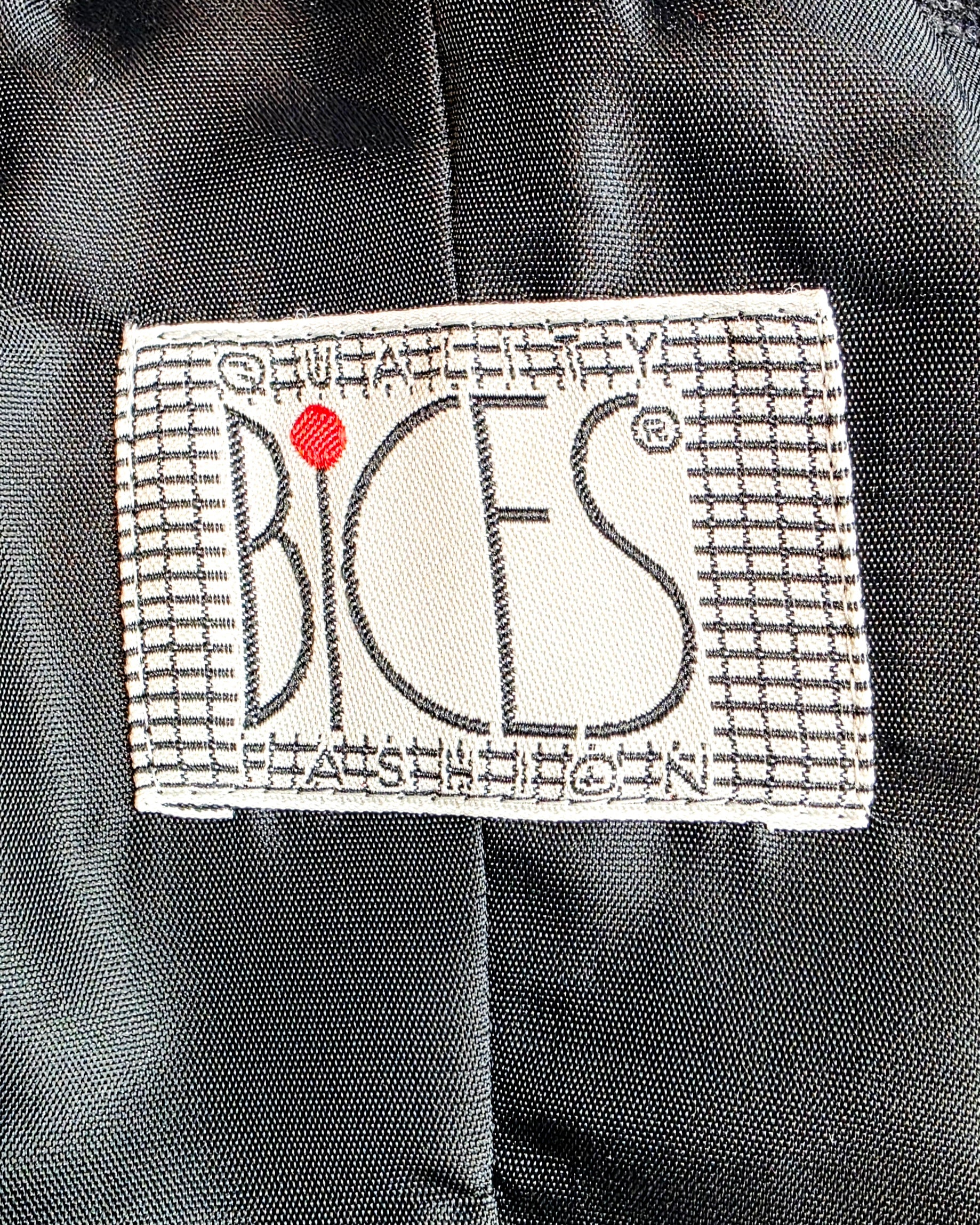 Bices, naisten villakangastakki 2000-luvulta, koko 36