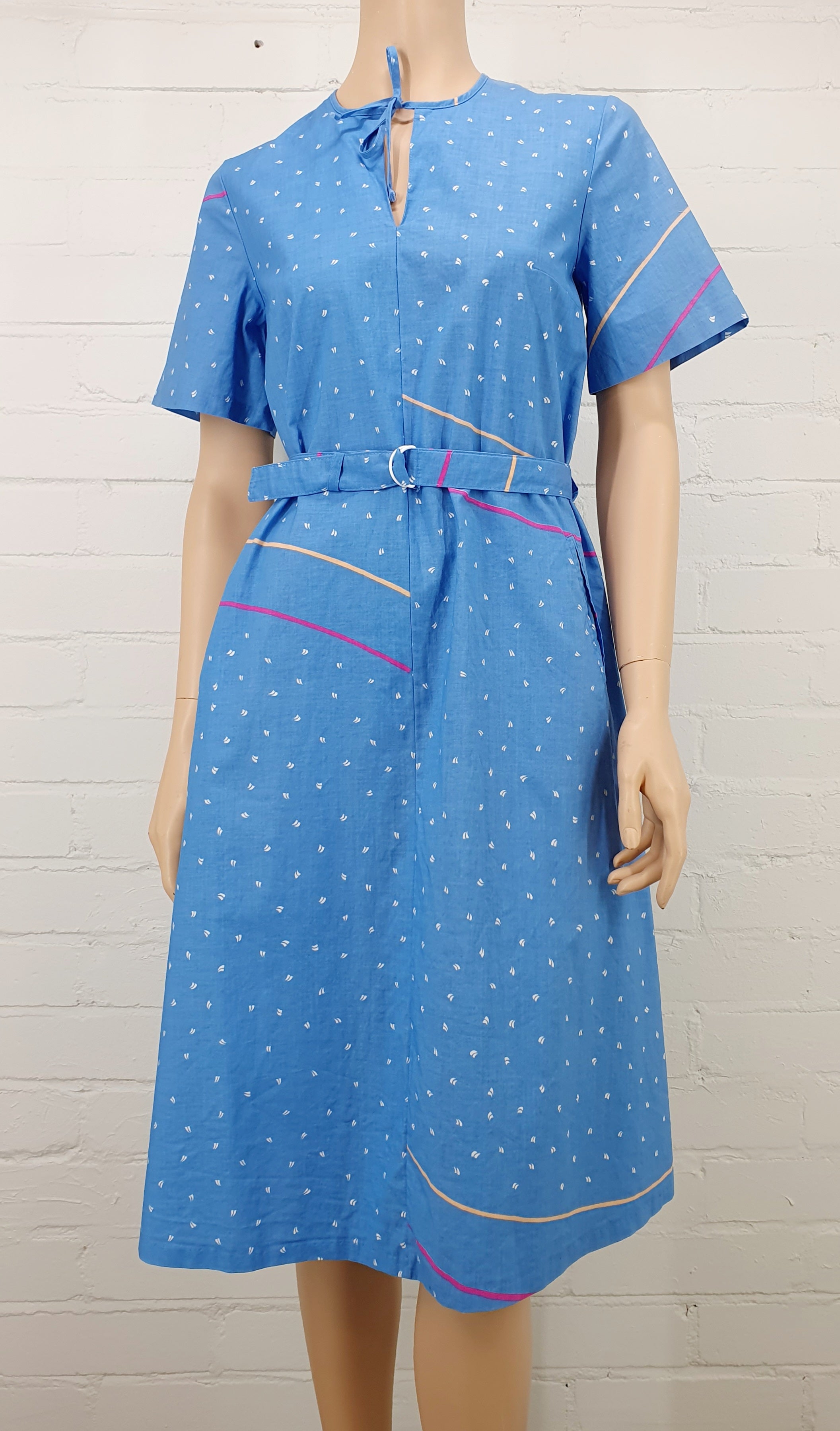 Tiklas, sininen puuvillamekko 80-luvulta, lyhythihainen