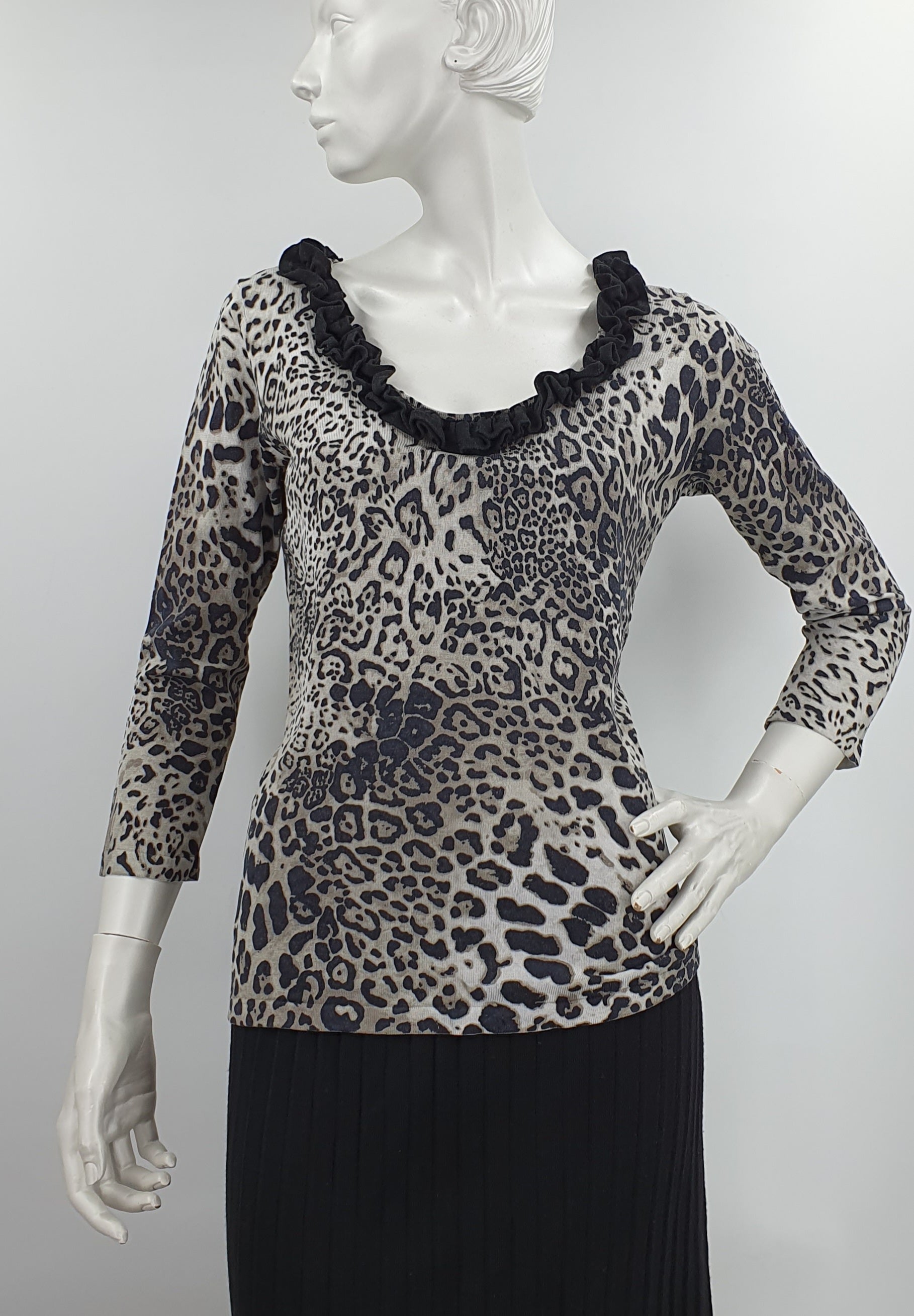 August Silk, black and gray panther print sweater, size 38/40