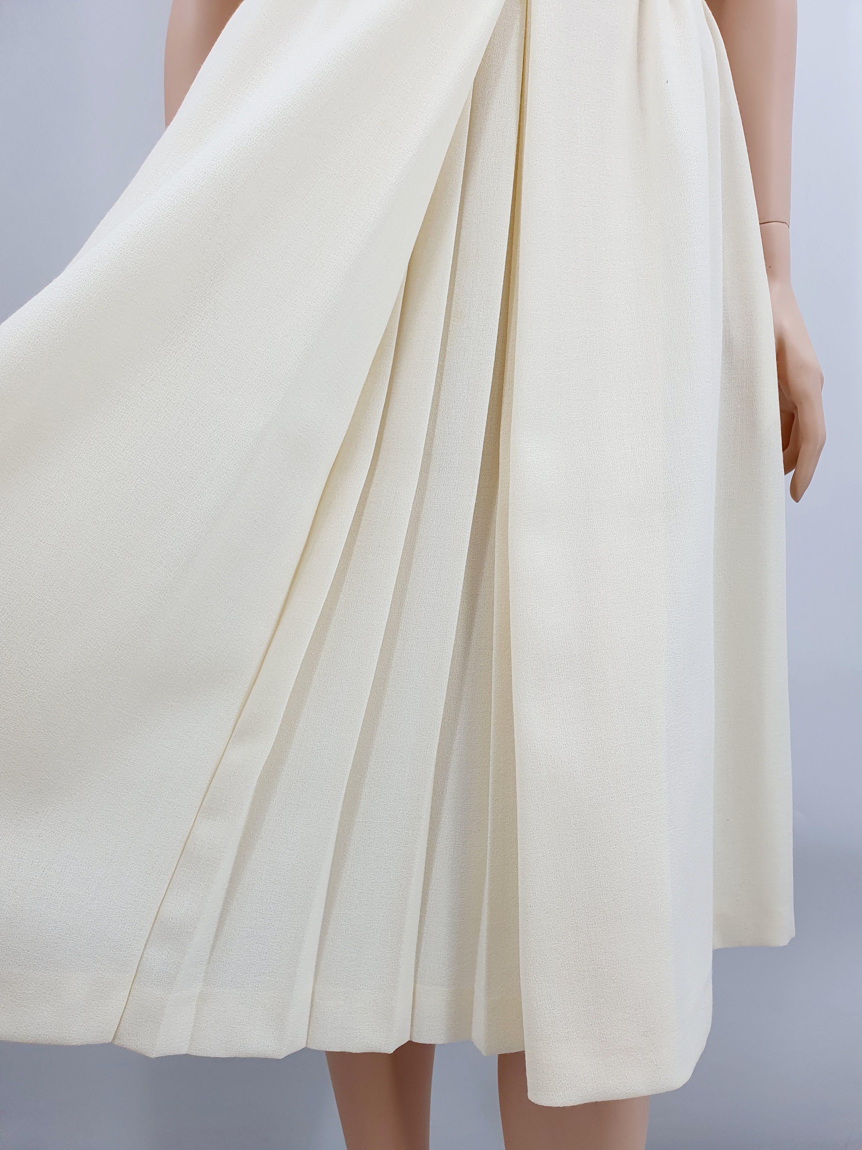 Modelia, off-white party outfit from the 70s-80s, size 34-36