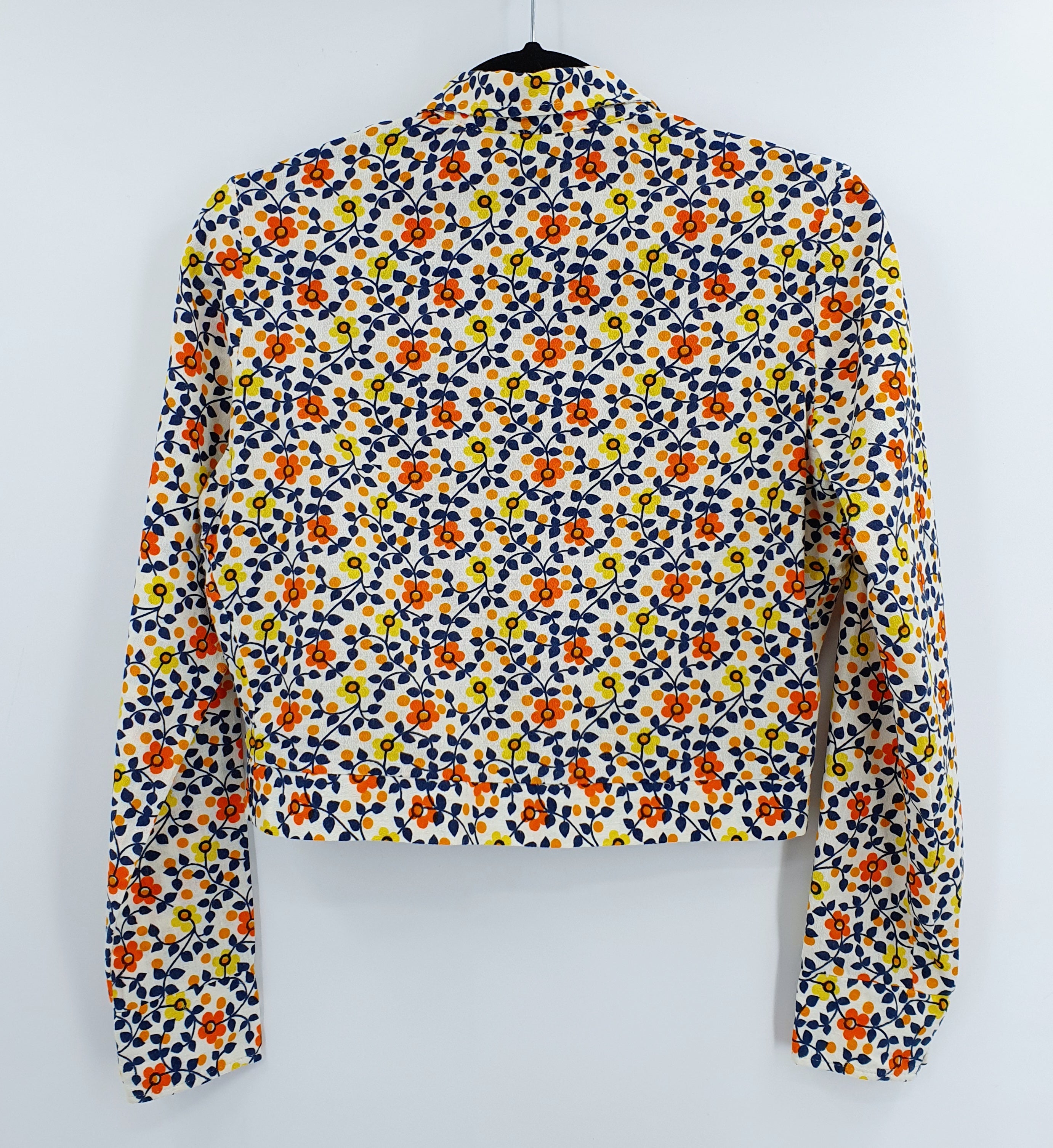 Short floral jacket from the 60s, size 34-36