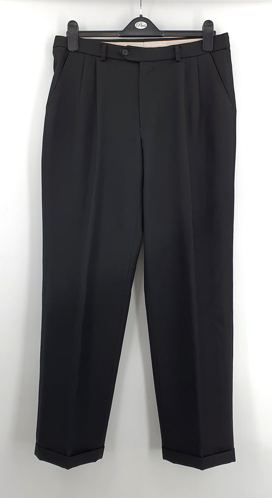 Turo, men's black straight pants from the 90s, waist 86cm