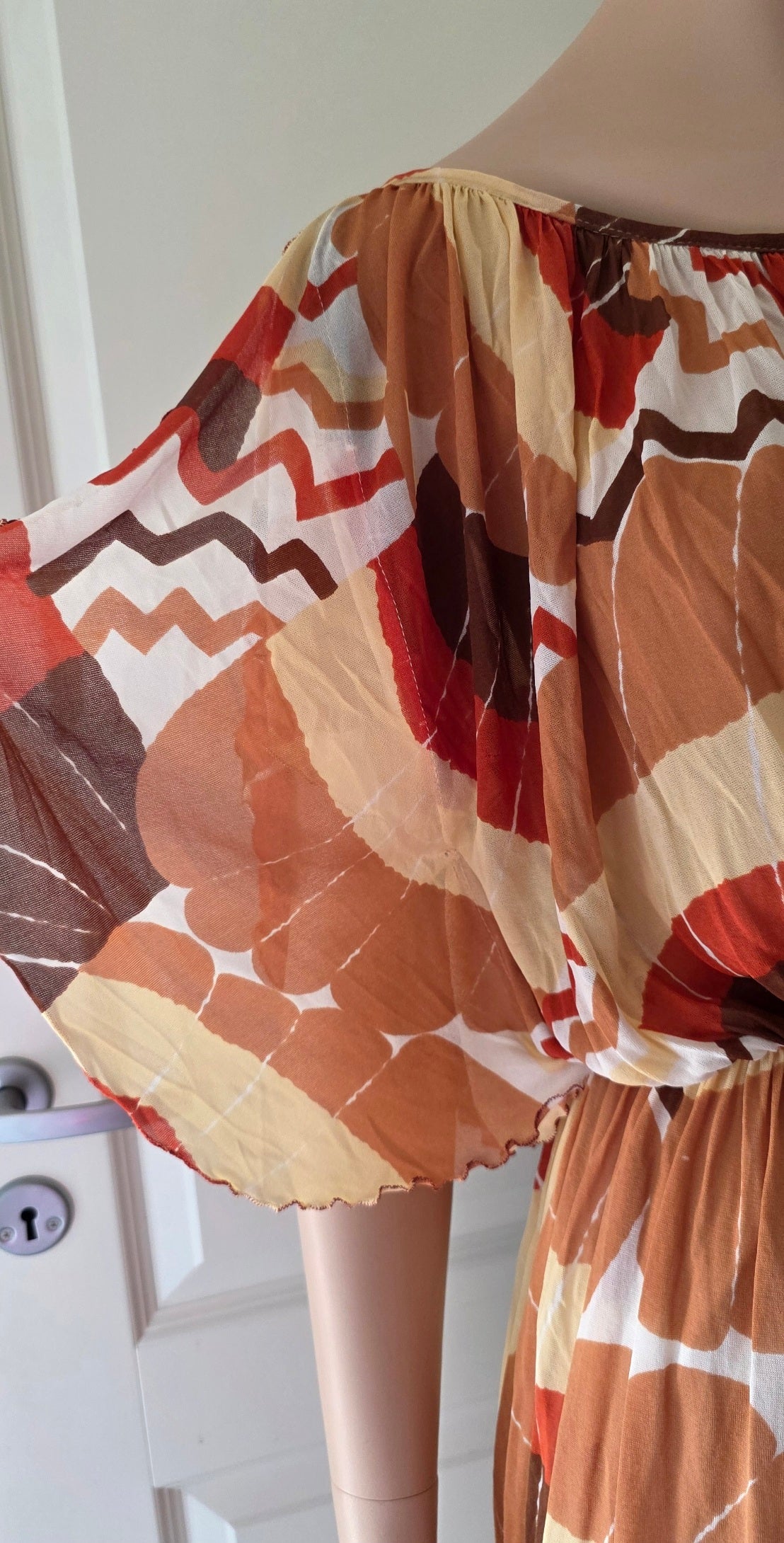 Flowing warm-toned summer dress from the 80s-90s, size 36-38-40