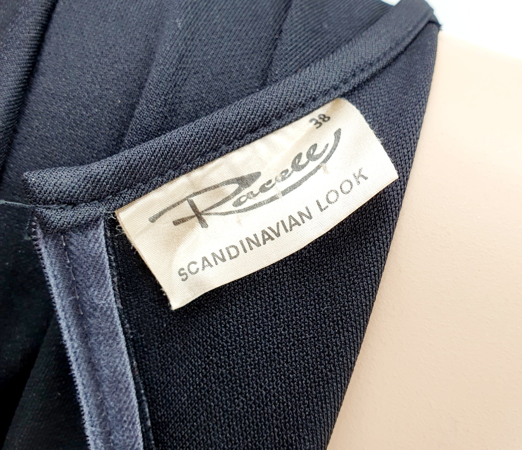 Racell, maximekko 70-luvulta, koko 34/36