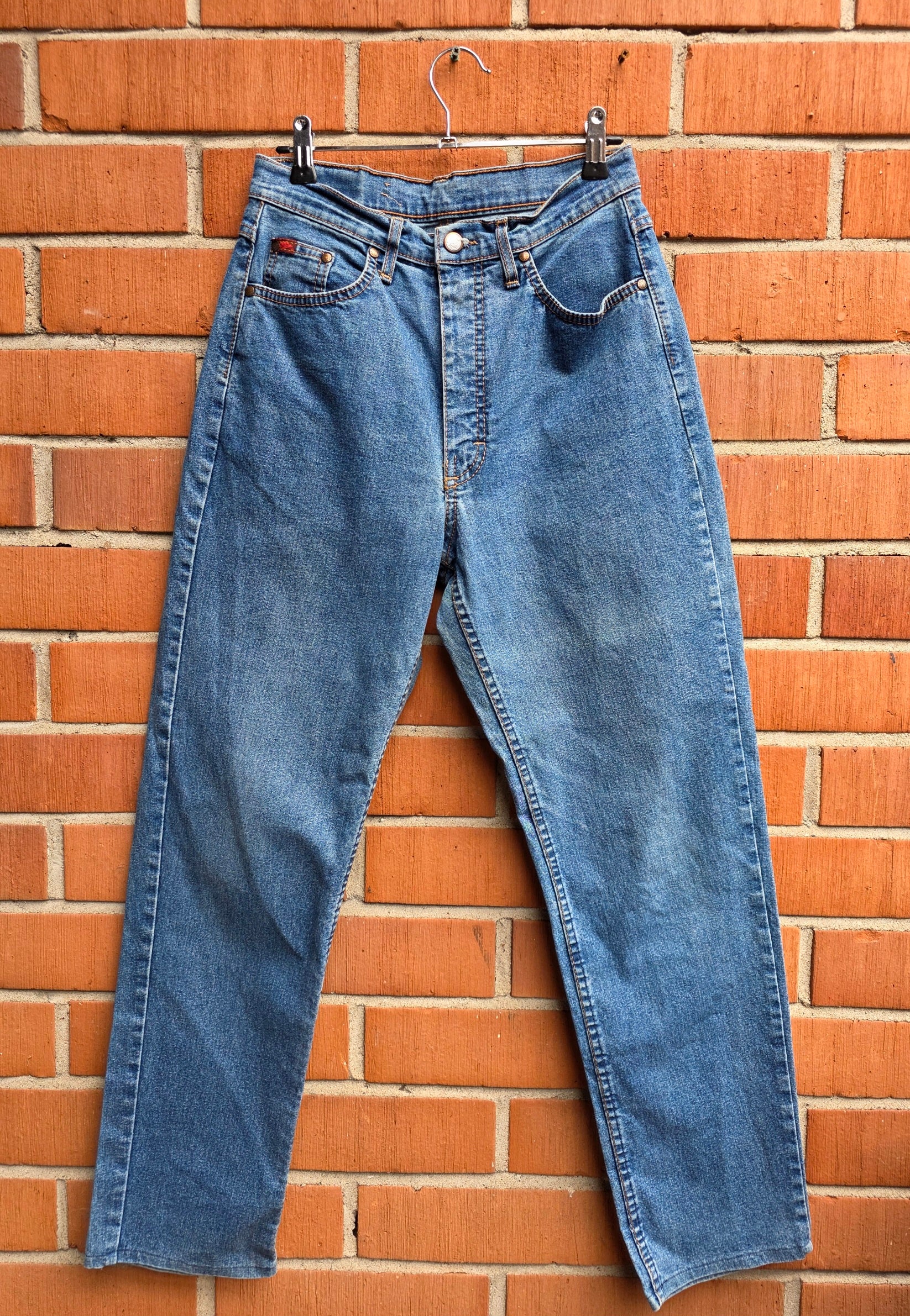 Lee Cooper, korkeavyötäröiset farkut 90-luvulta, vyötärö 72cm, kokoarvio 36