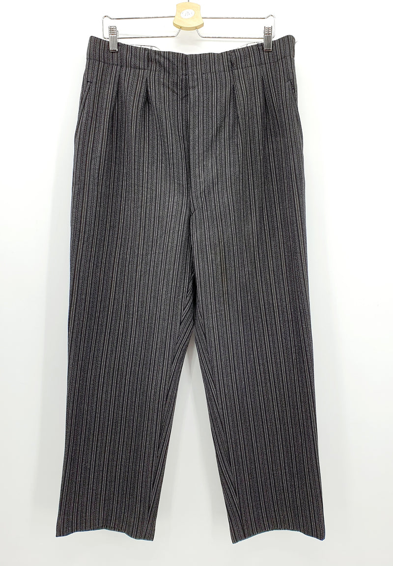 Miesten villakangashousut 1930-40-luvulta, mustanharmaa raitakuvio