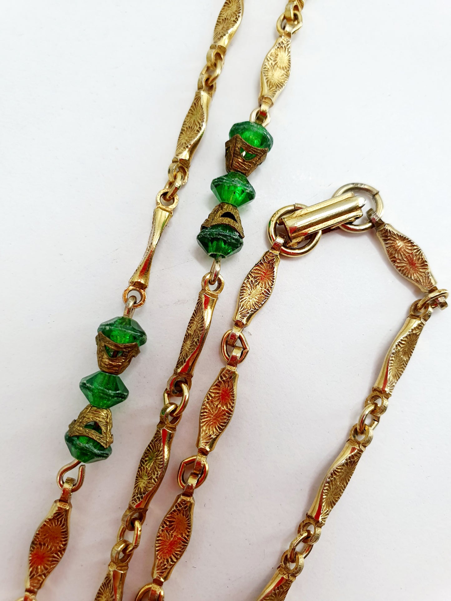 Long gold-colored necklace from the 60s-70s, length 70cm