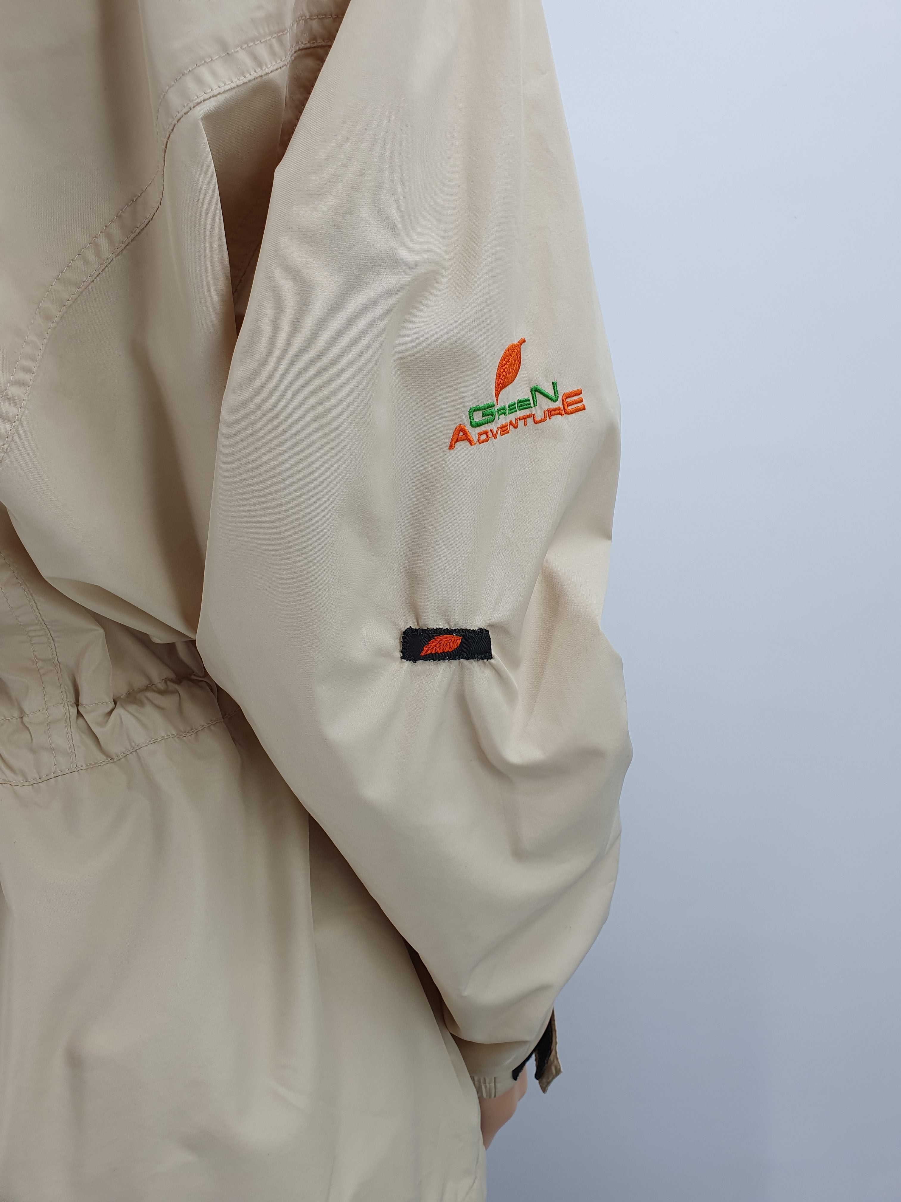 Flea market item, Halti, women's outdoor jacket from the 90s, size 40