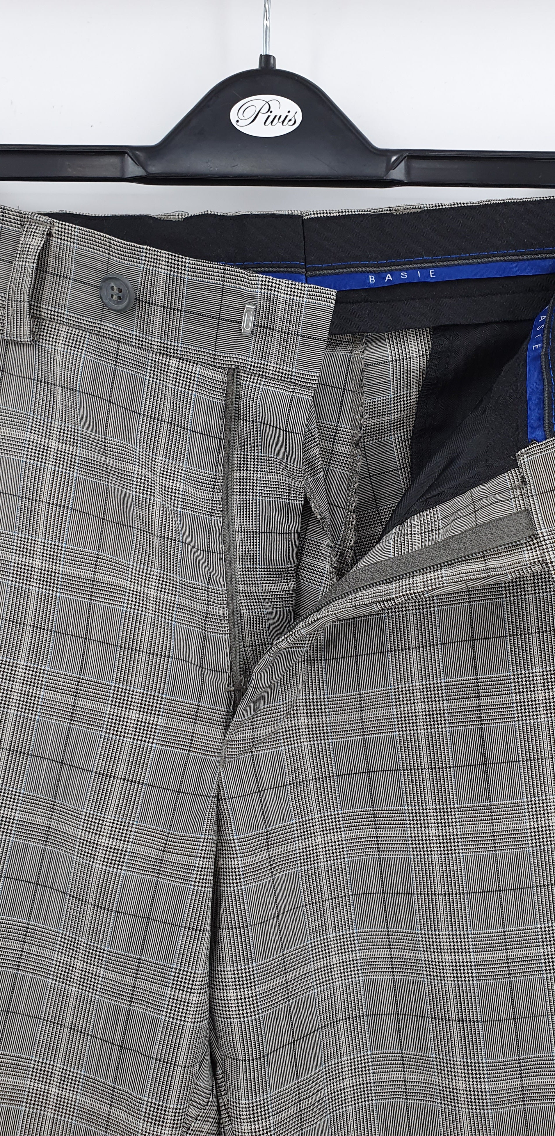 Turo Tailor, men's checkered straight trousers from the 2000s, waist 86cm