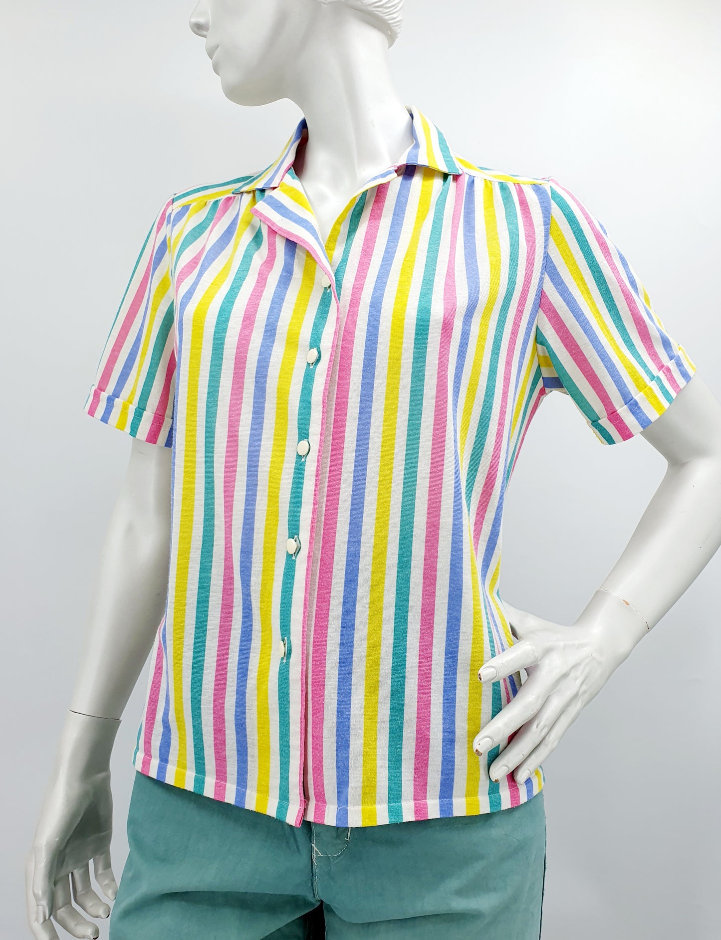 FinnKarelia, short-sleeved striped shirt from the 70s, size 38