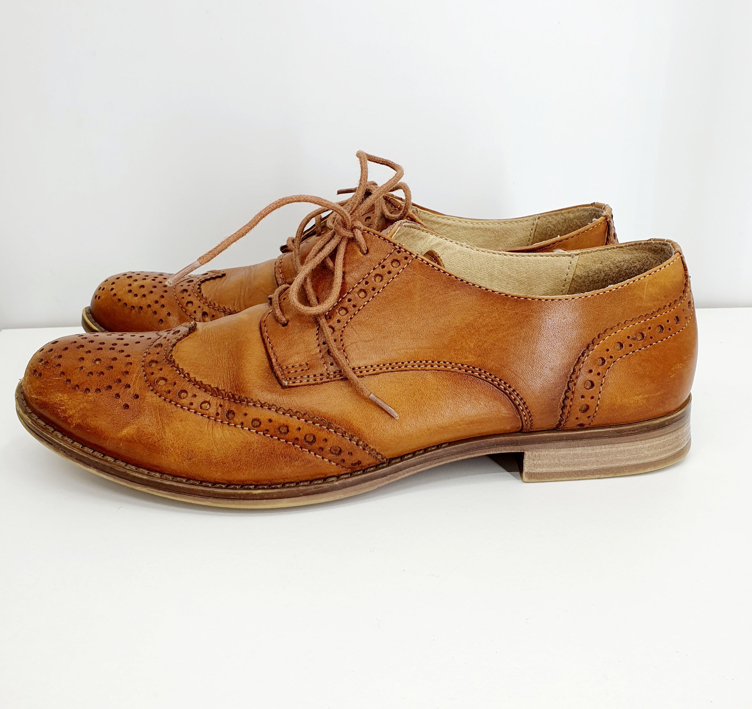 Pier One, ruskeat oxford-tyyliset nauhakengät, koko 39