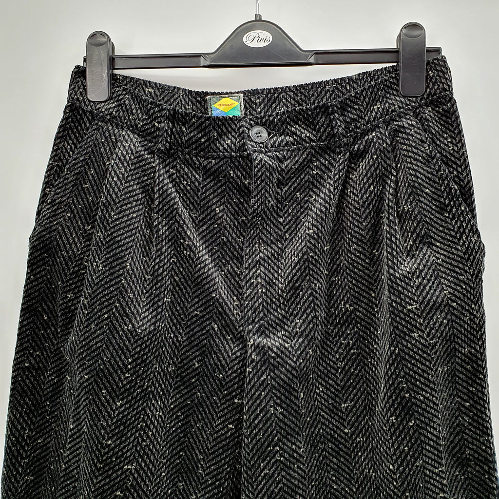 St.Jacques, black unisex corduroy trousers from the 80s, belts approx. 80cm