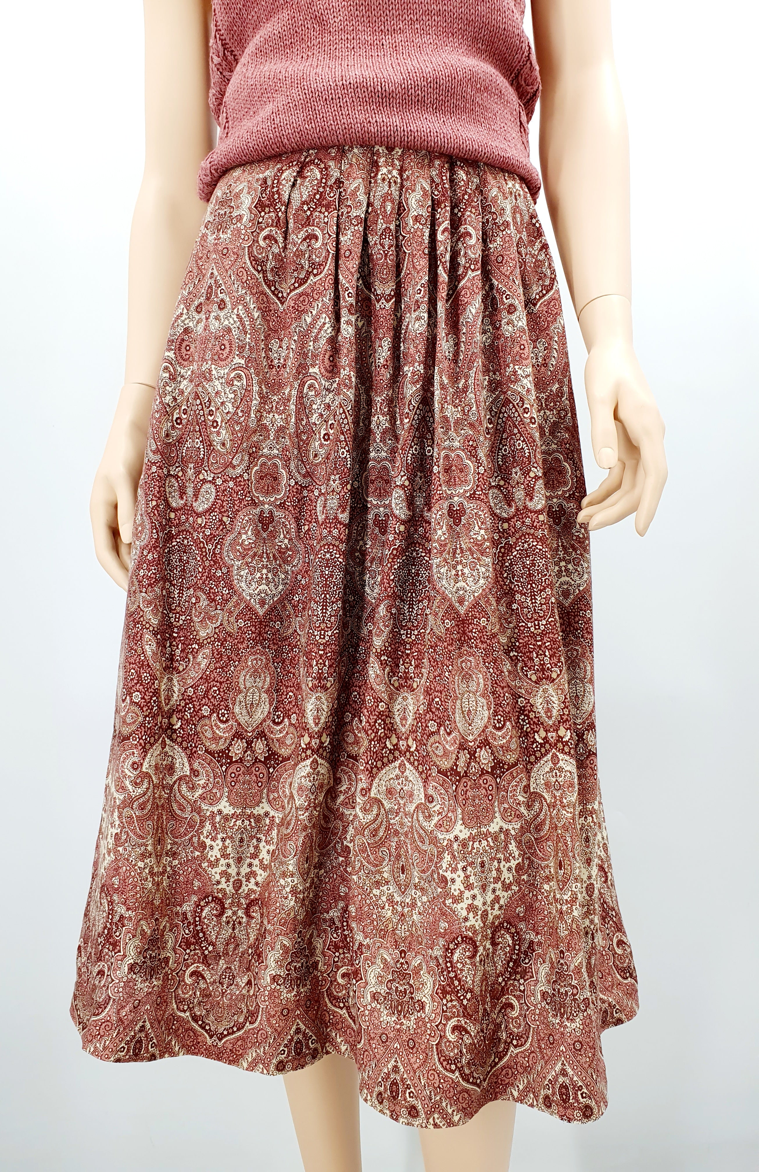 Amis, pocket skirt from the 90s, waist 72cm, size 36