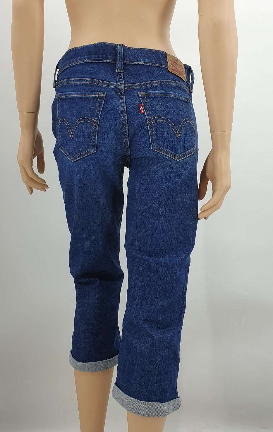 Levi's farkut, Capri-malli 2000-luvulta, W28 (38)