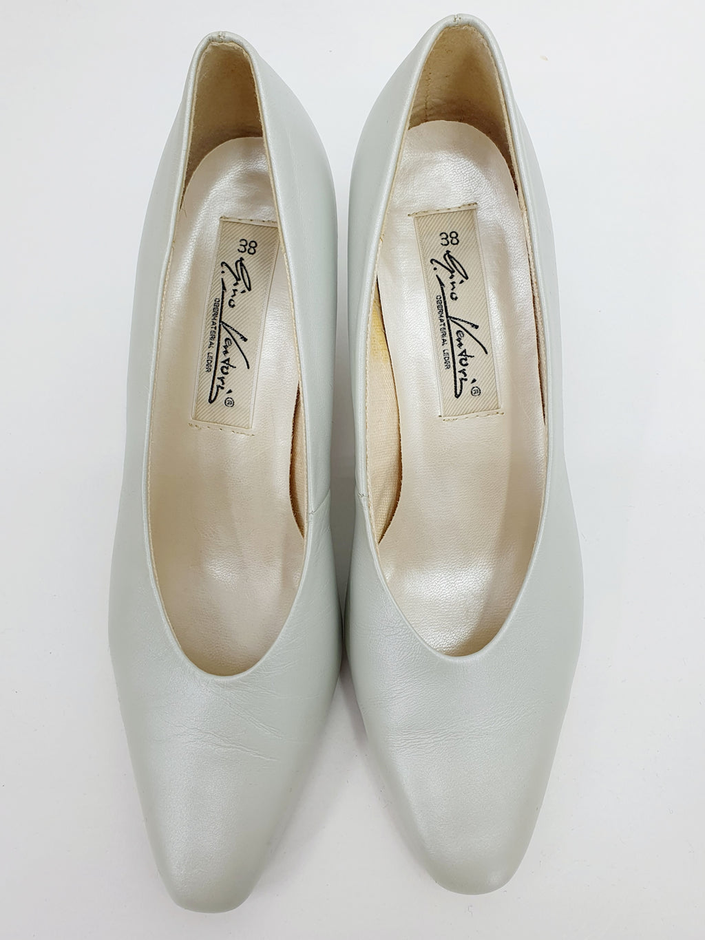 Gino Ventori, vaaleat juhlakengät / hääkengät, naisten korkokengät, kuva päältä