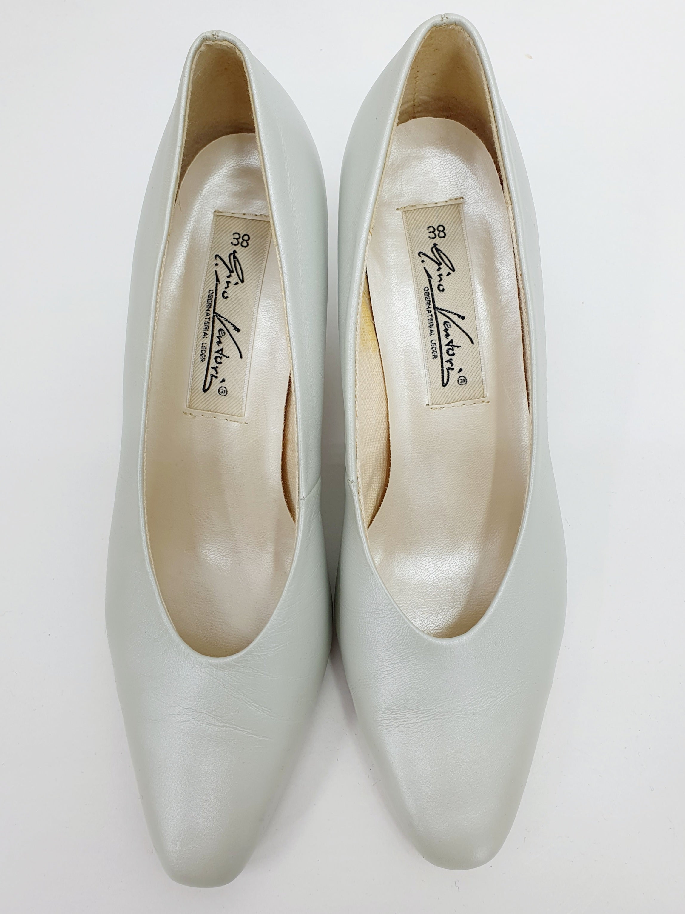 Gino Ventori, vaaleat juhlakengät / hääkengät, naisten korkokengät, kuva päältä