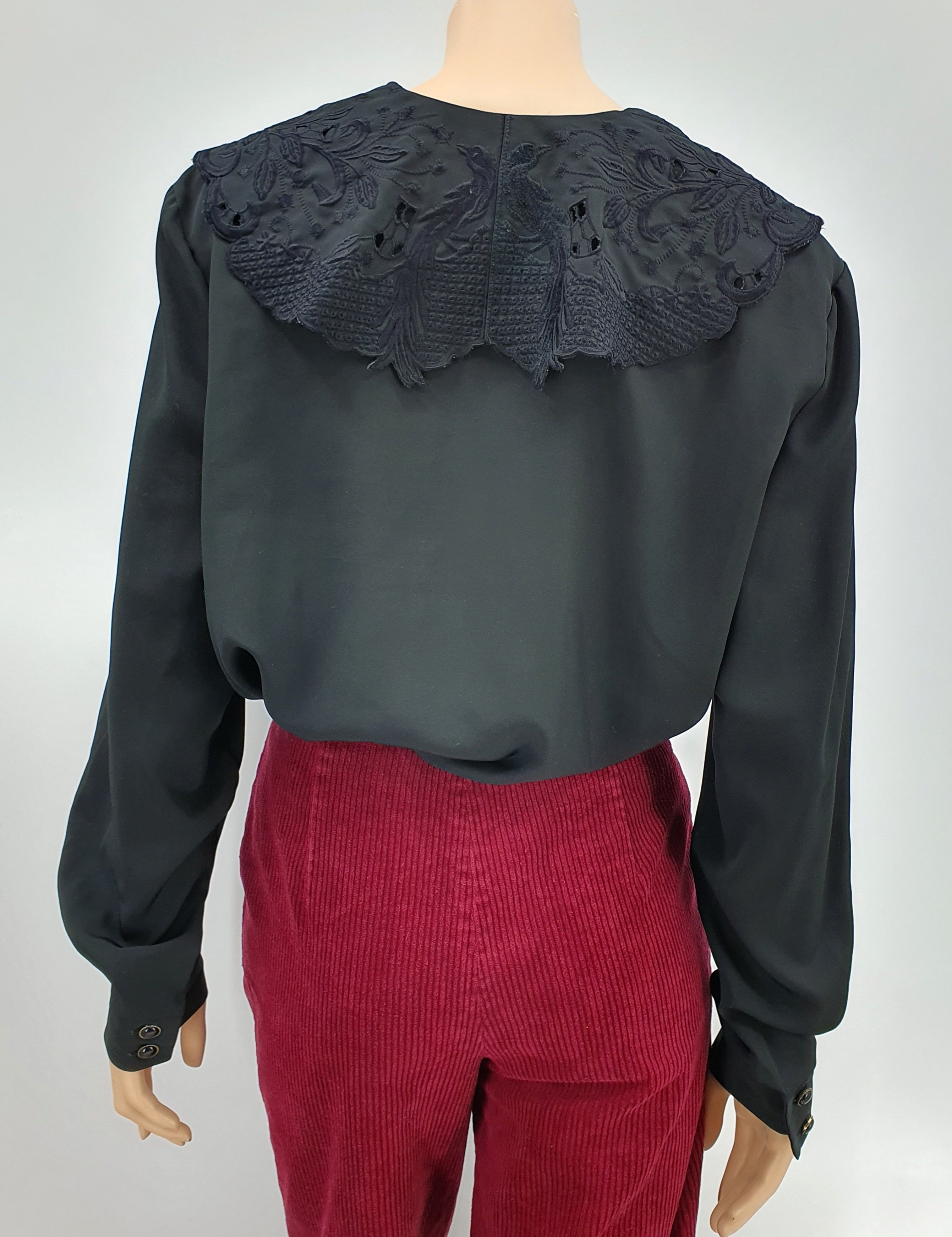 Black embroidered women's shirt from the 90s, size 46