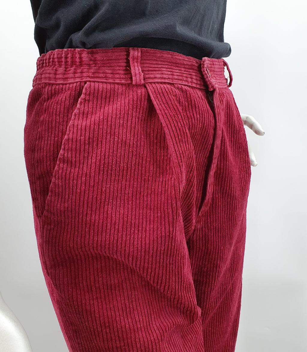 Burgundy corduroy trousers from the 90s, waist 70cm, size 36