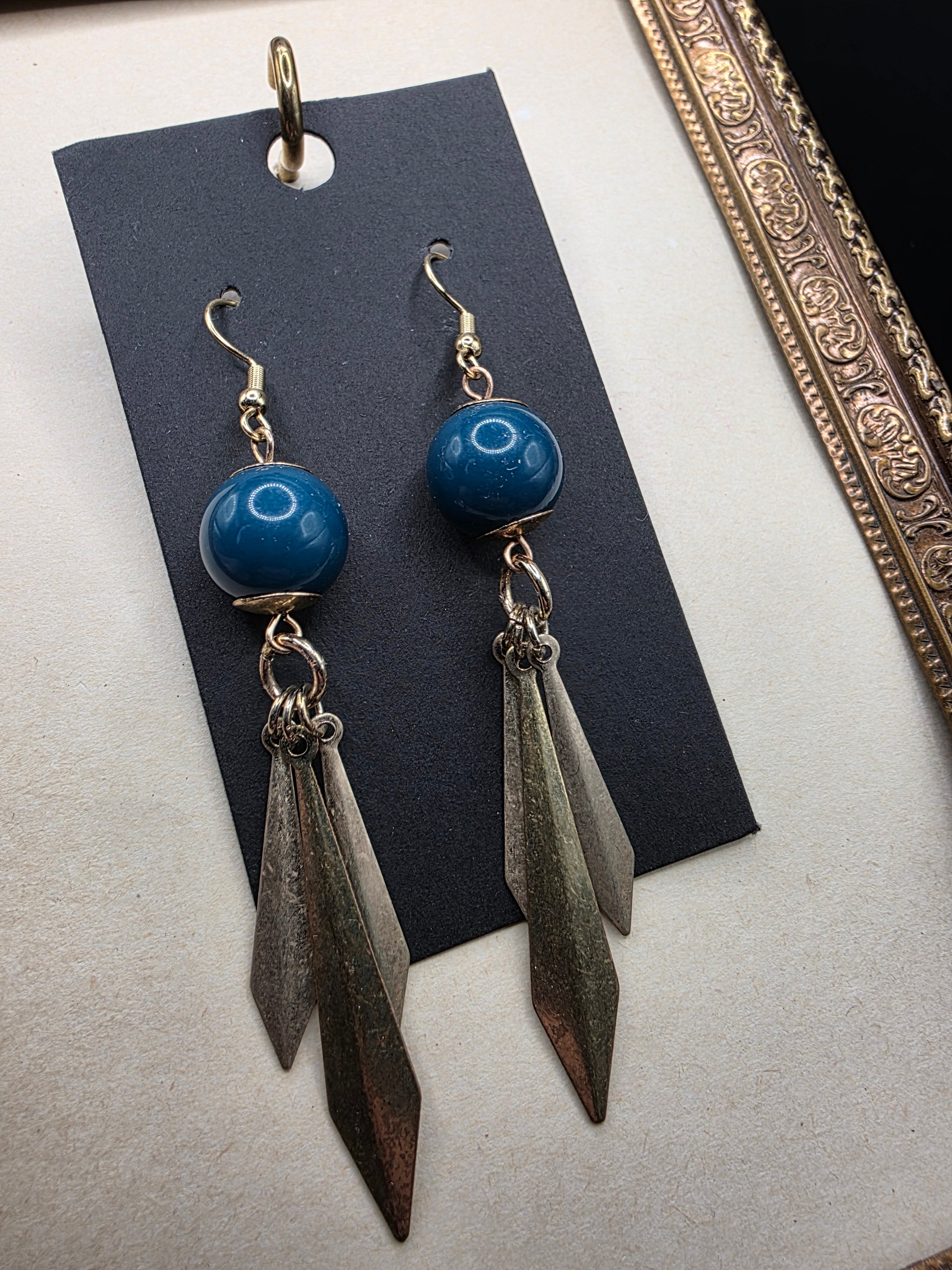UpCycled by Pivis, Sunny, recycled earrings, no.4