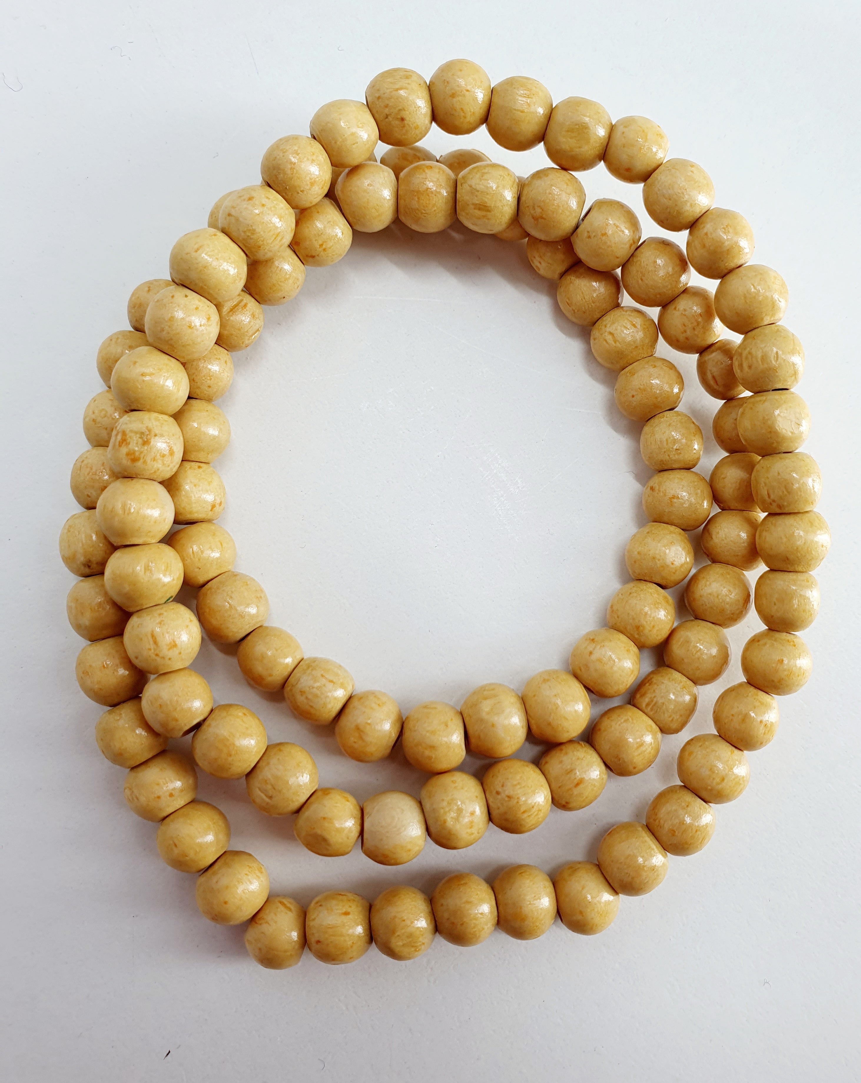 Wooden bead necklace in a yellow tone, length 70cm
