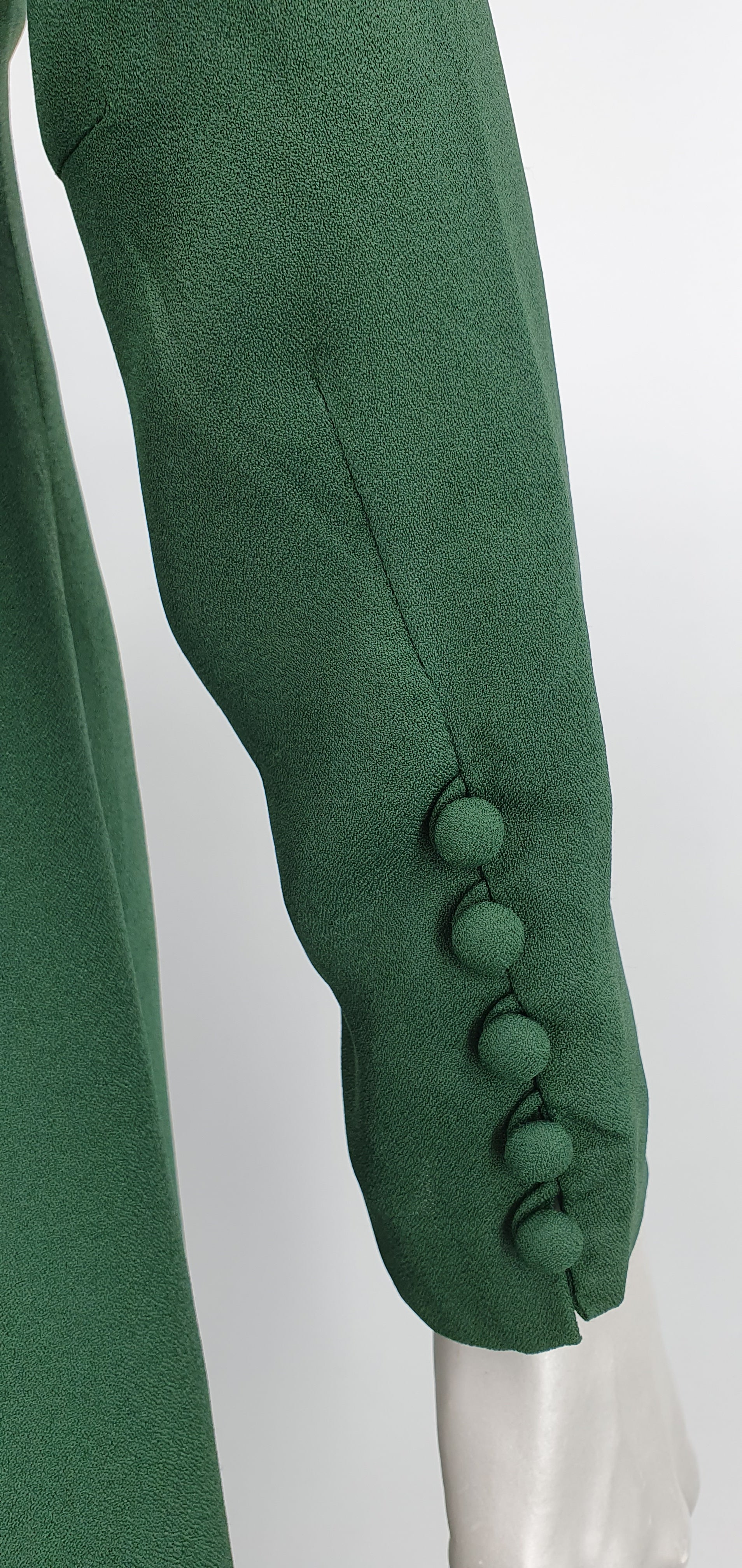 Kaunotar, forest green dress from the 60s-70s, size 36