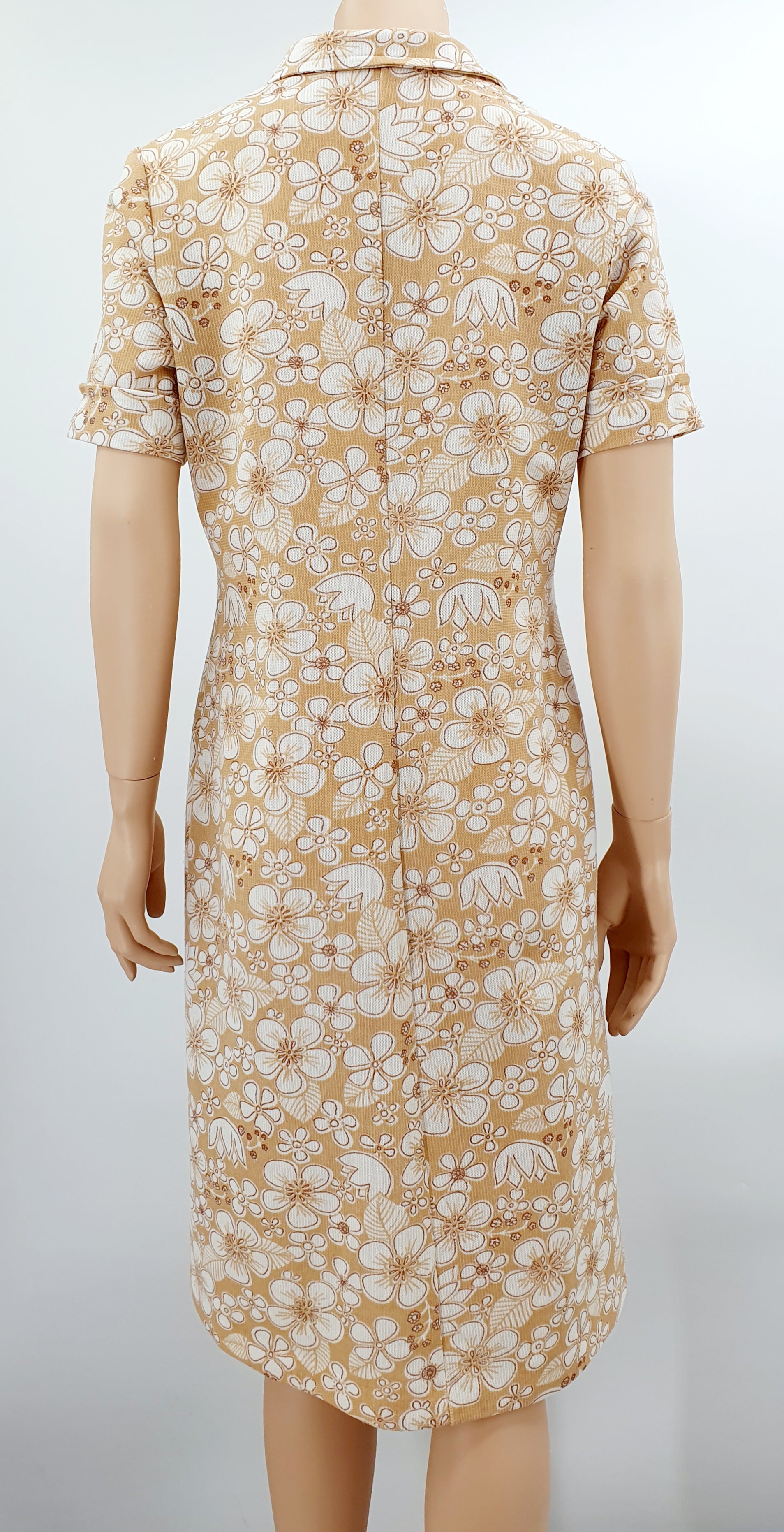 FinnKarelia, beige-white floral dress from the 70s, size (38)40