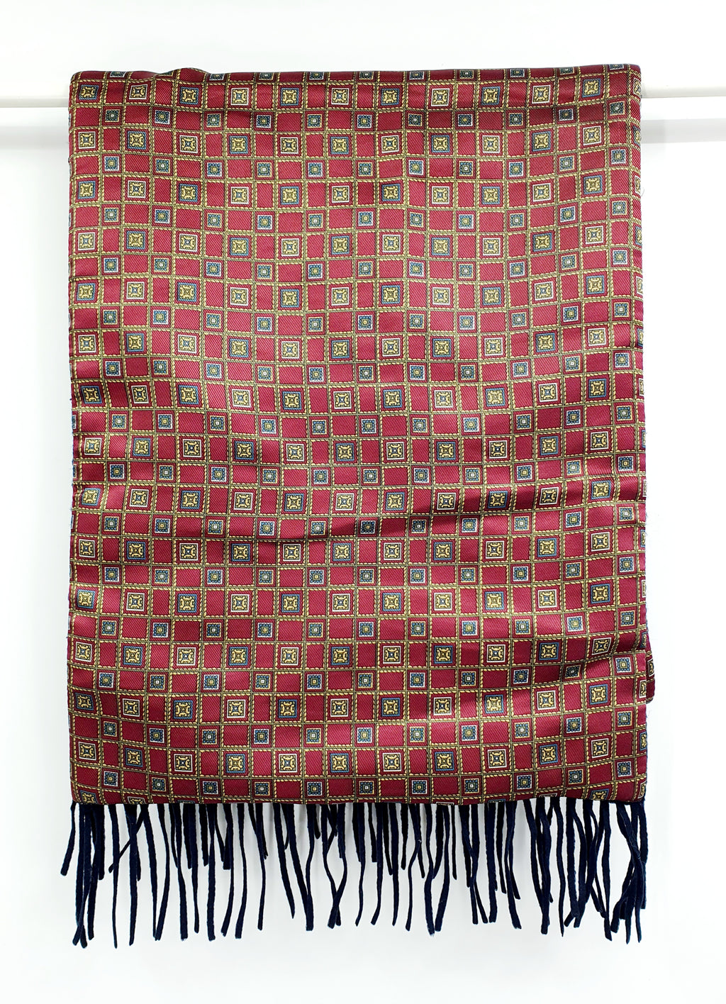 Long men's secondhand scarf, size 27x135cm