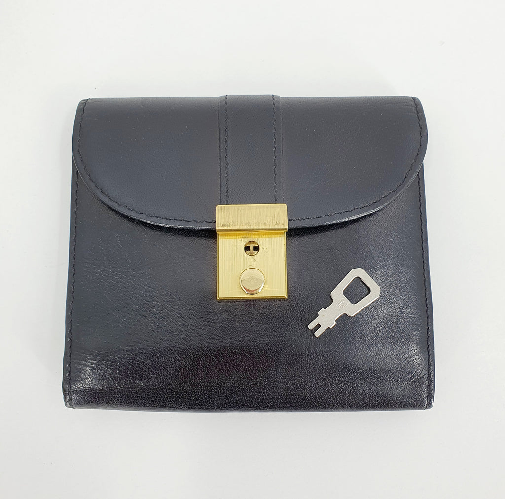 Lockable small bag/wallet