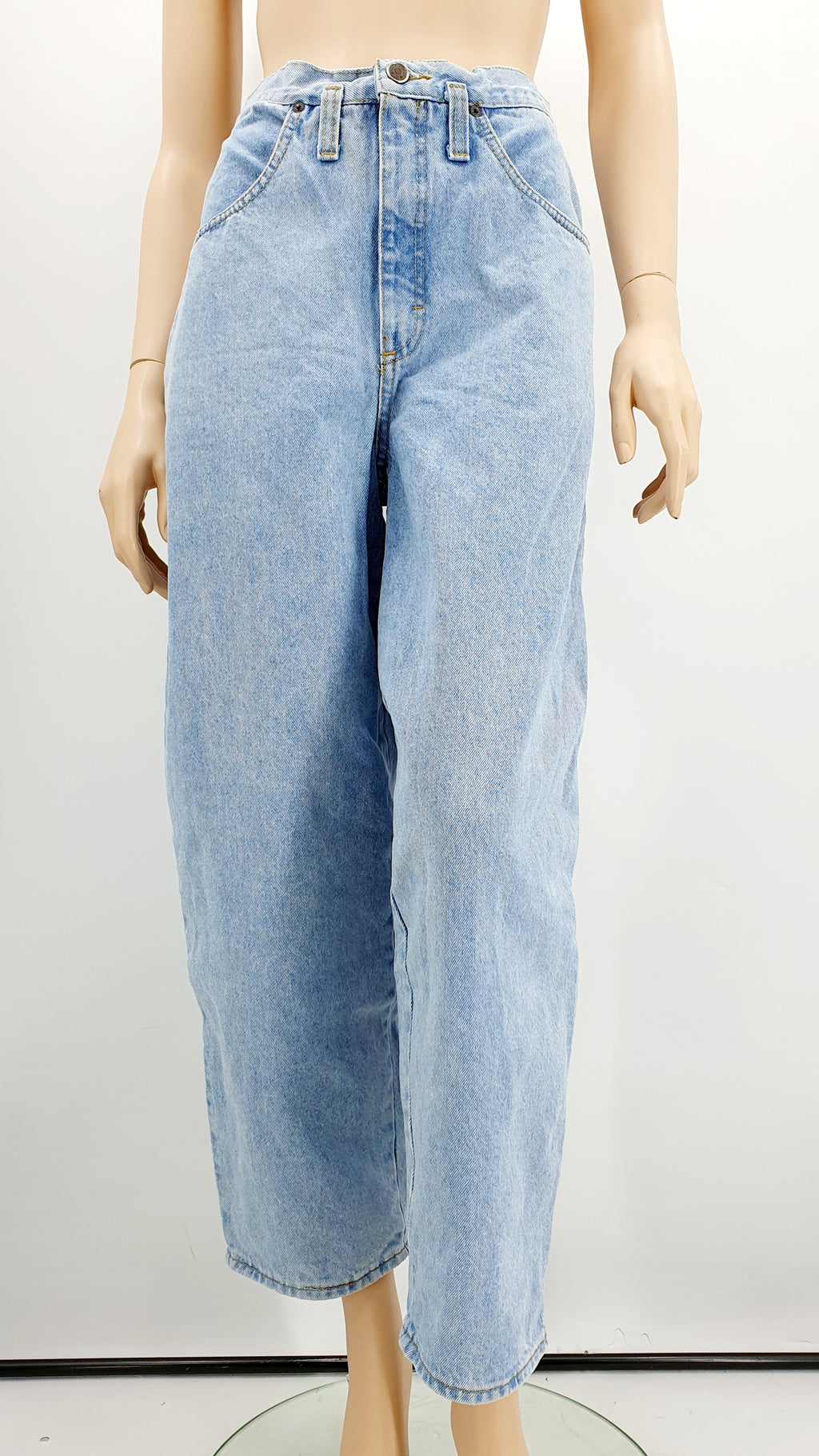 Very Nice, tynnyrifarkut 90-luvulta, väri vaaleansininen, barrel-fit