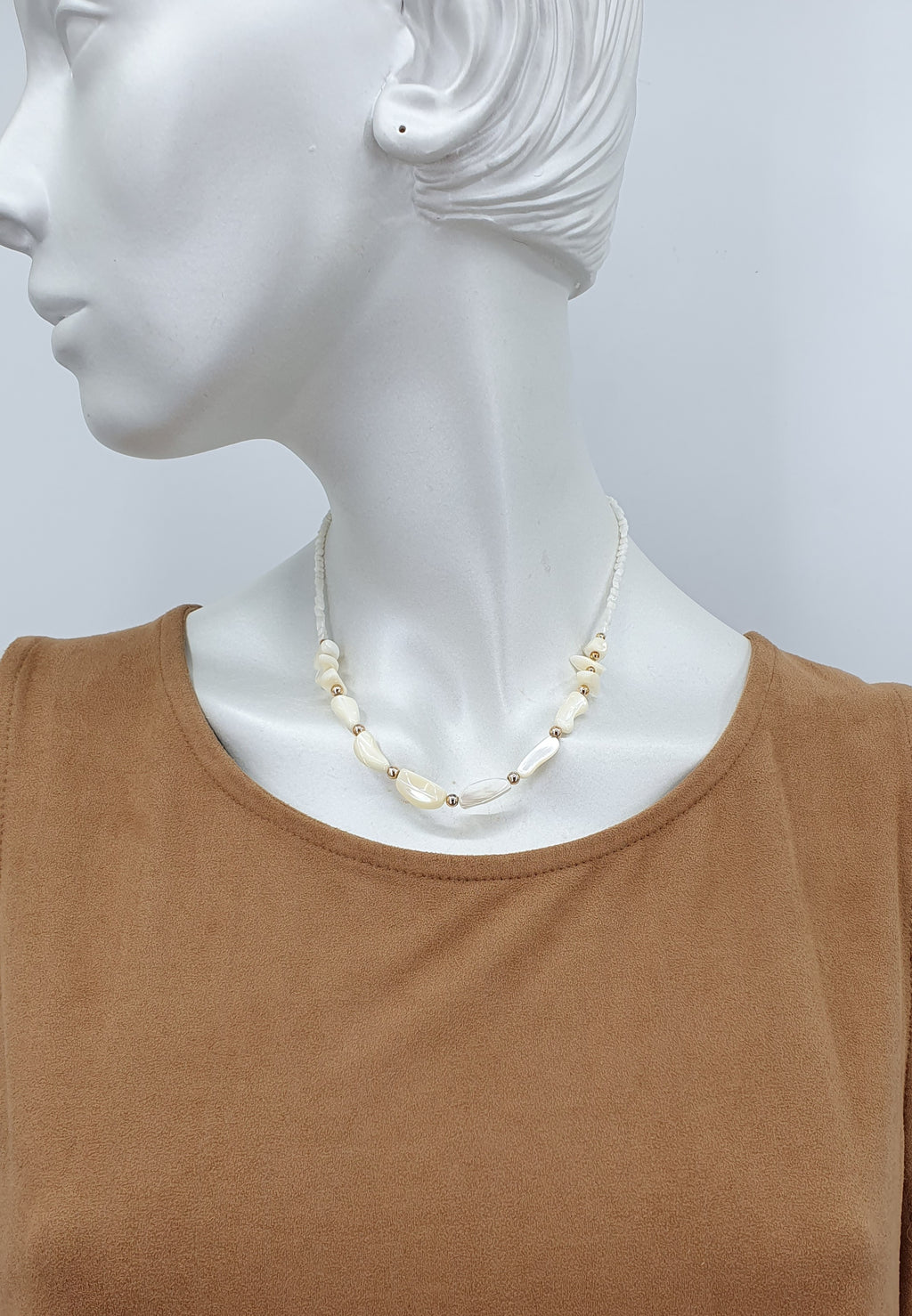 Petite light necklace, length 40cm
