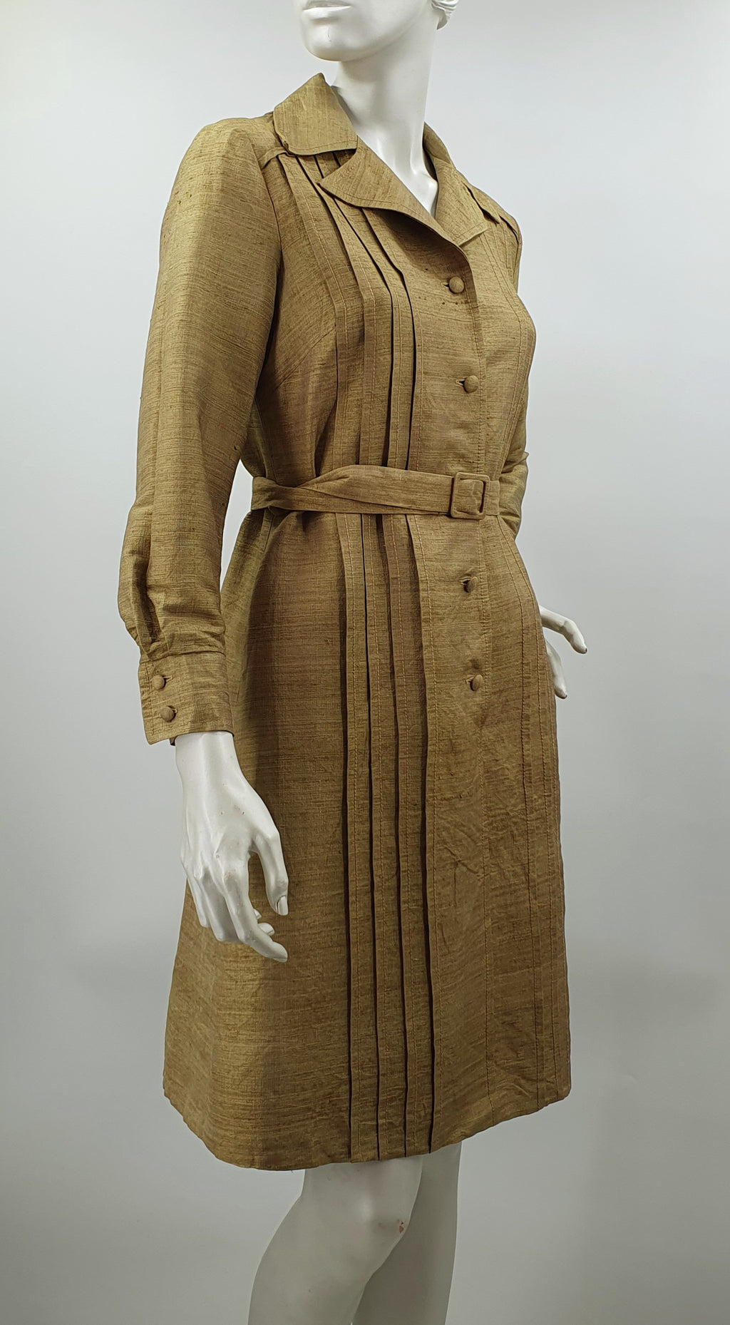 Raw silk dress from the 60s-70s, color golden sand, size 38/40