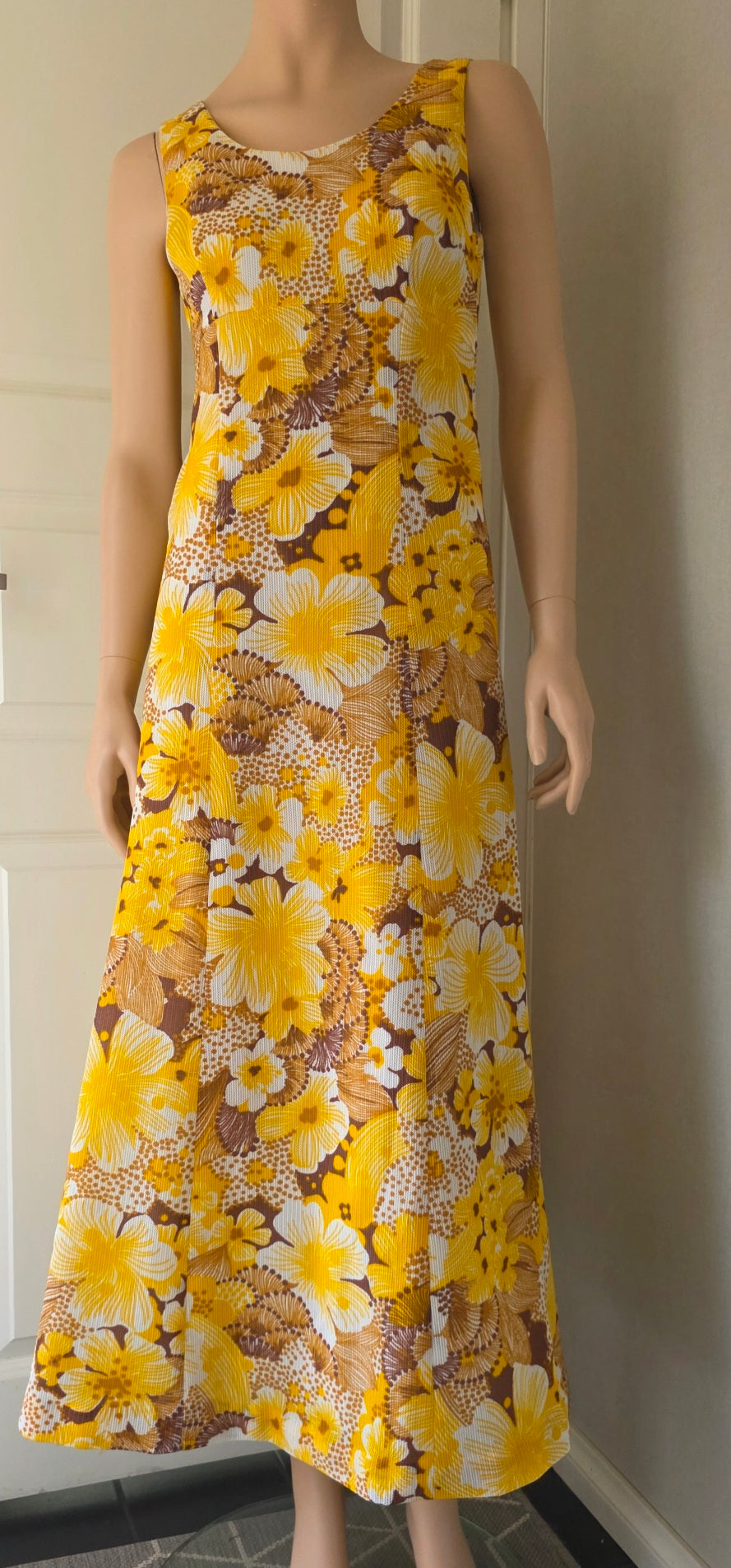 Yellow floral maxi vest dress from the 60s-70s, size 34-36