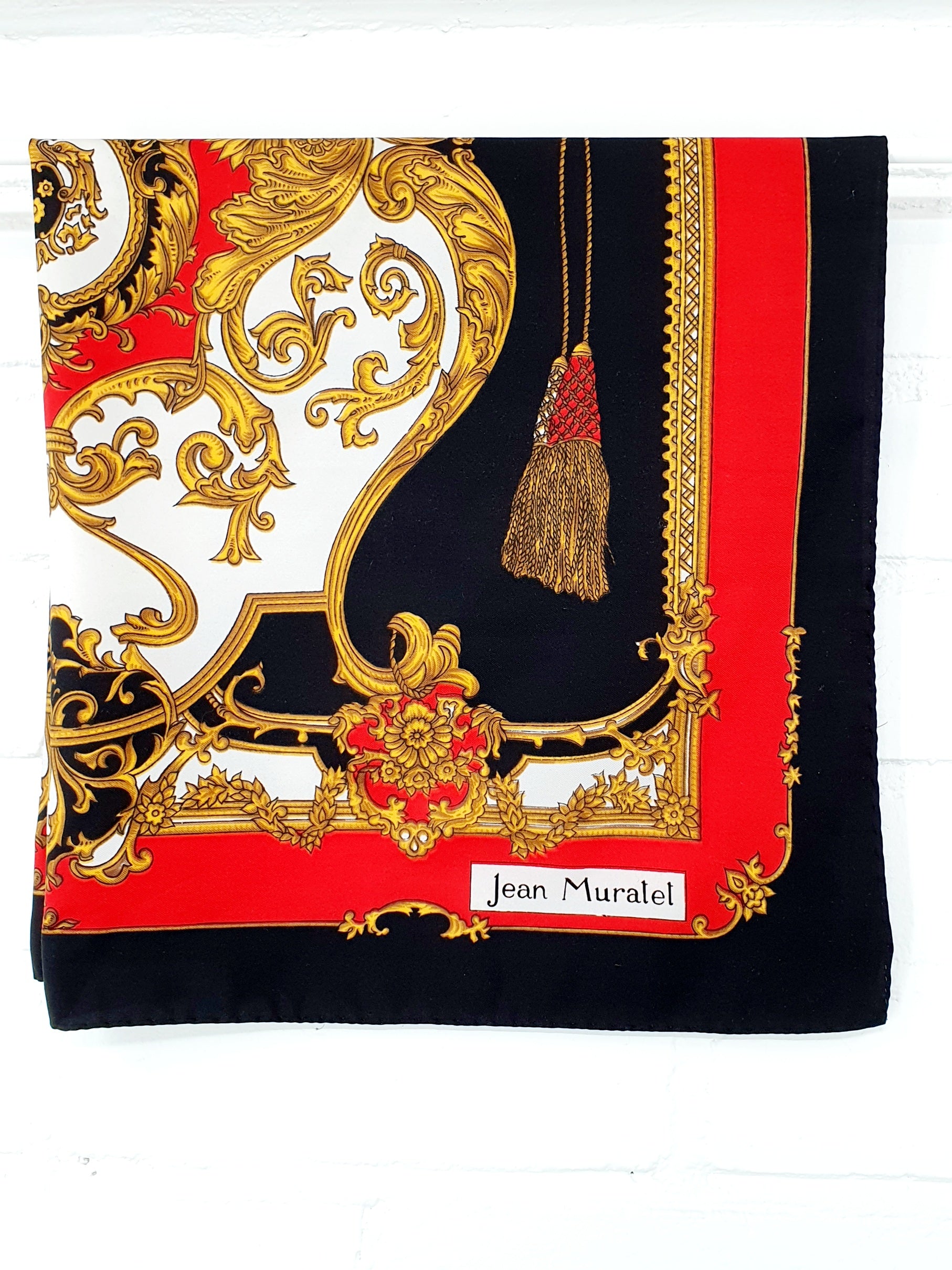 Jean Muratet, vintagehuivi barokkiaiheisella kuviolla, vintagescarf heradic style with tassels