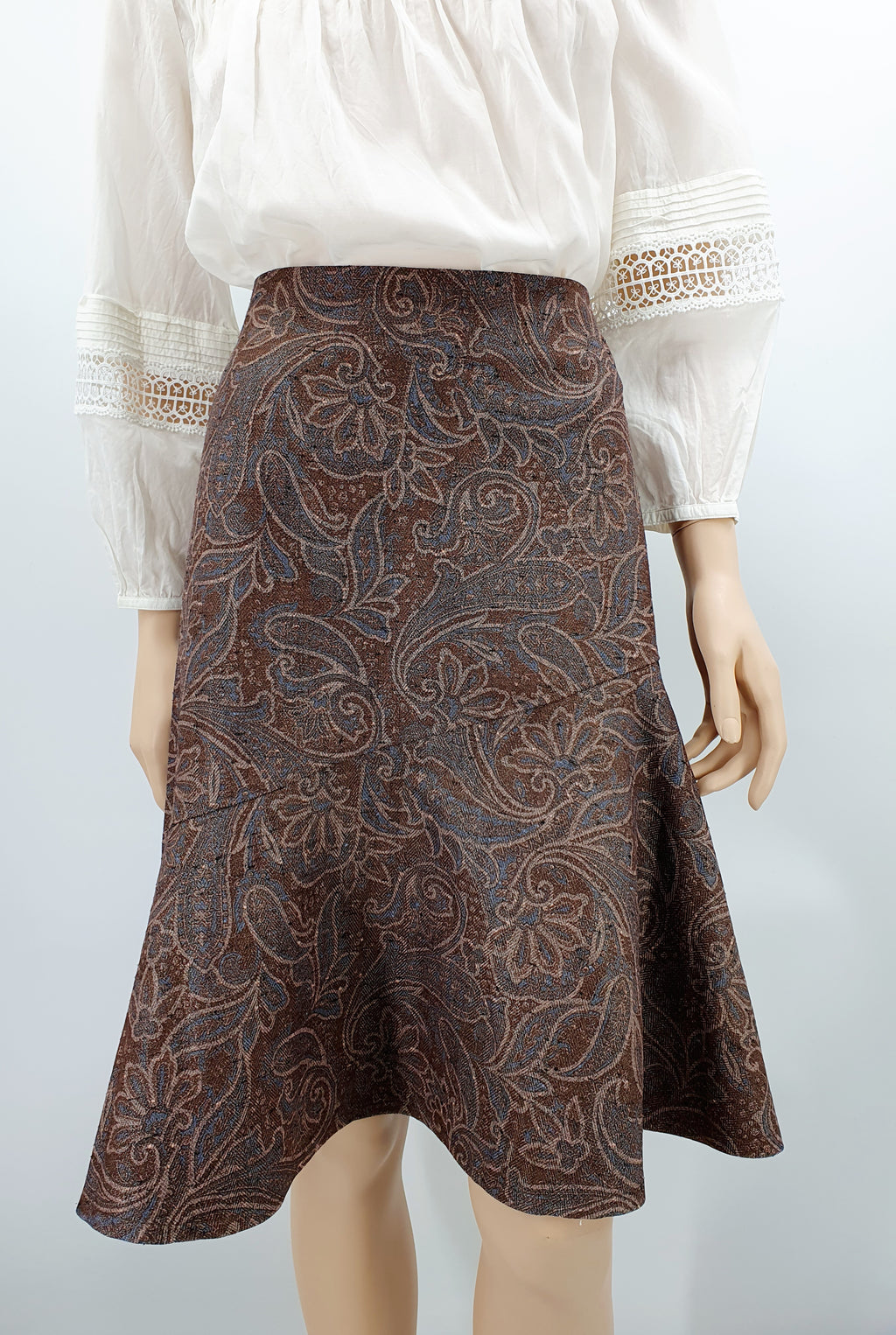 Pierre Cavallo, paisley patterned skirt from the 2000s, waist 84cm, size 42