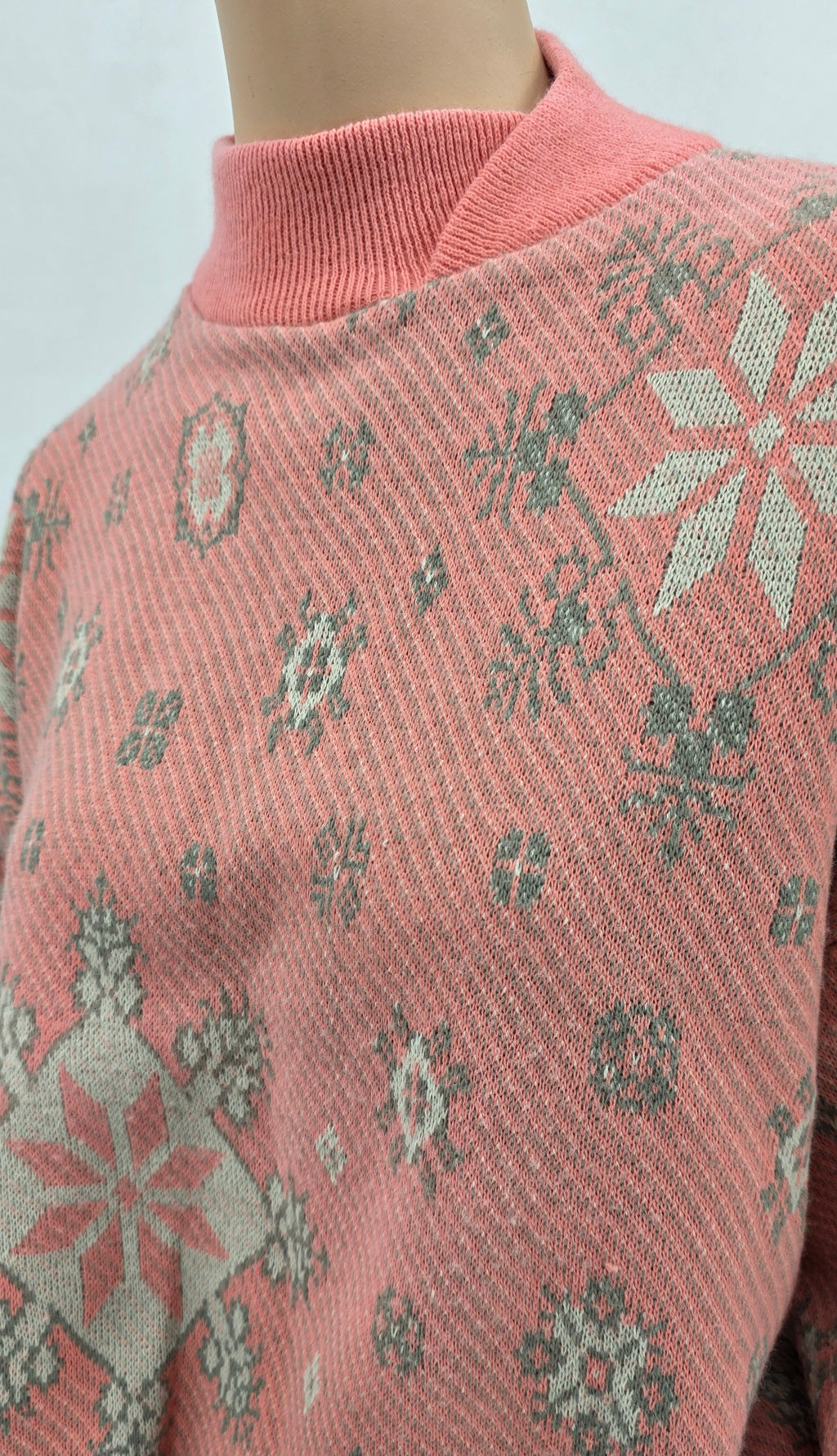 Salmon red sweater from the 80s, unused, size 36-38