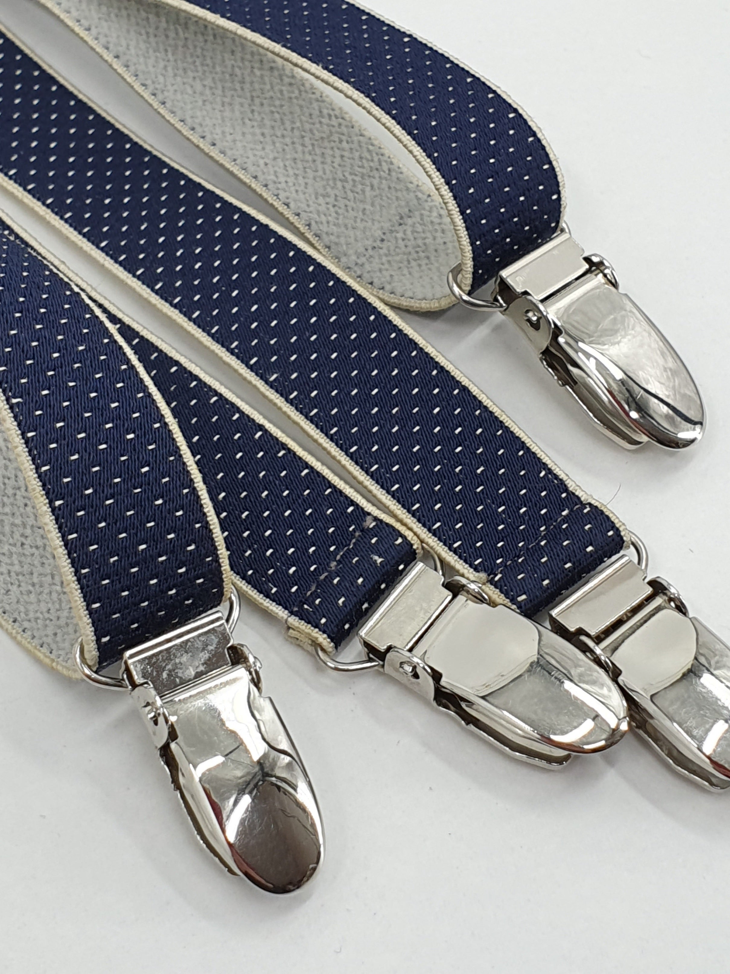 Kapeat olkaimet klipsikiinnityksellä, H-malli, lähikuva