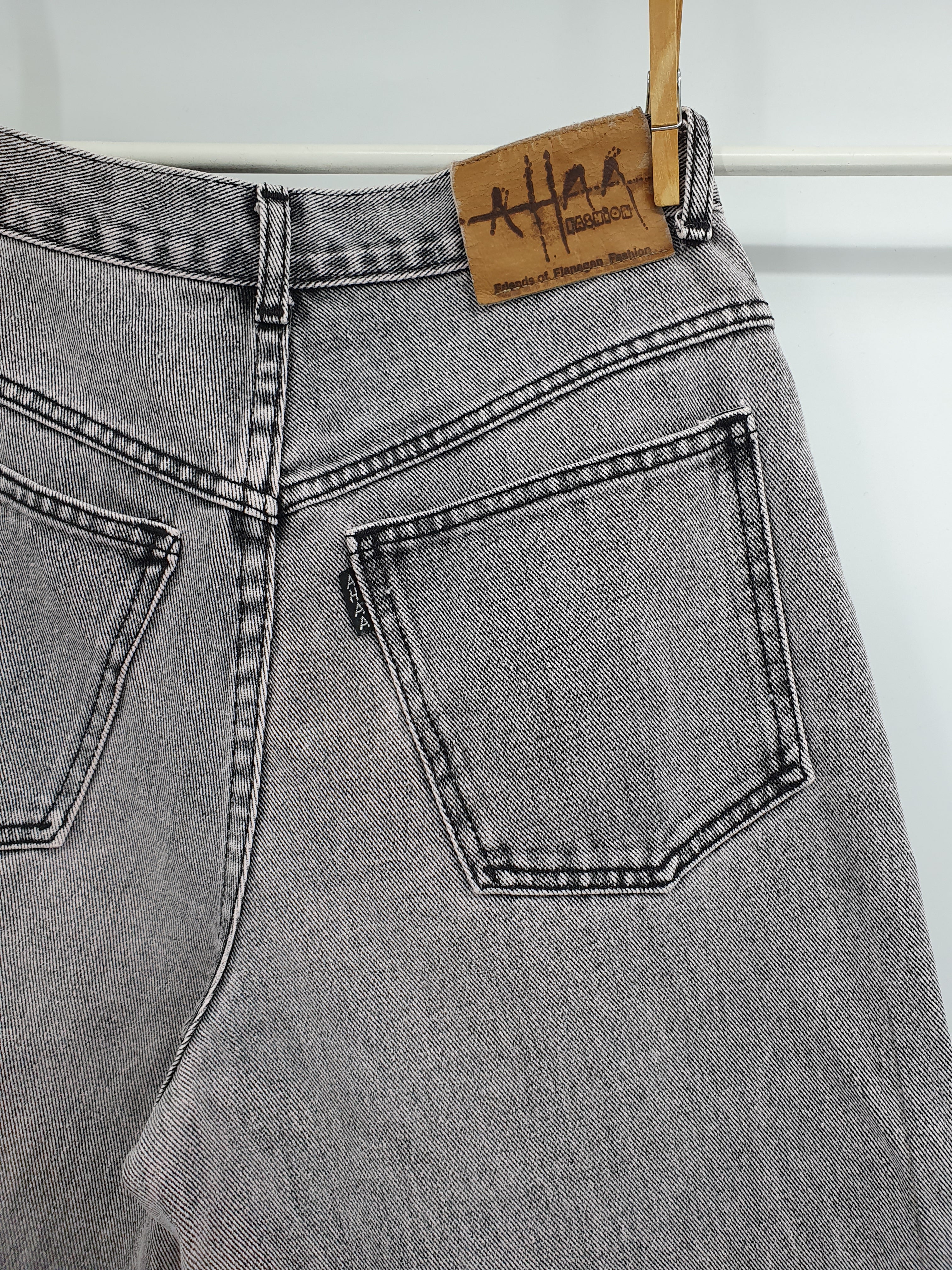 Ahaa fashion, high-waisted jeans from the 80s-90s, waist 70cm, size 34-36