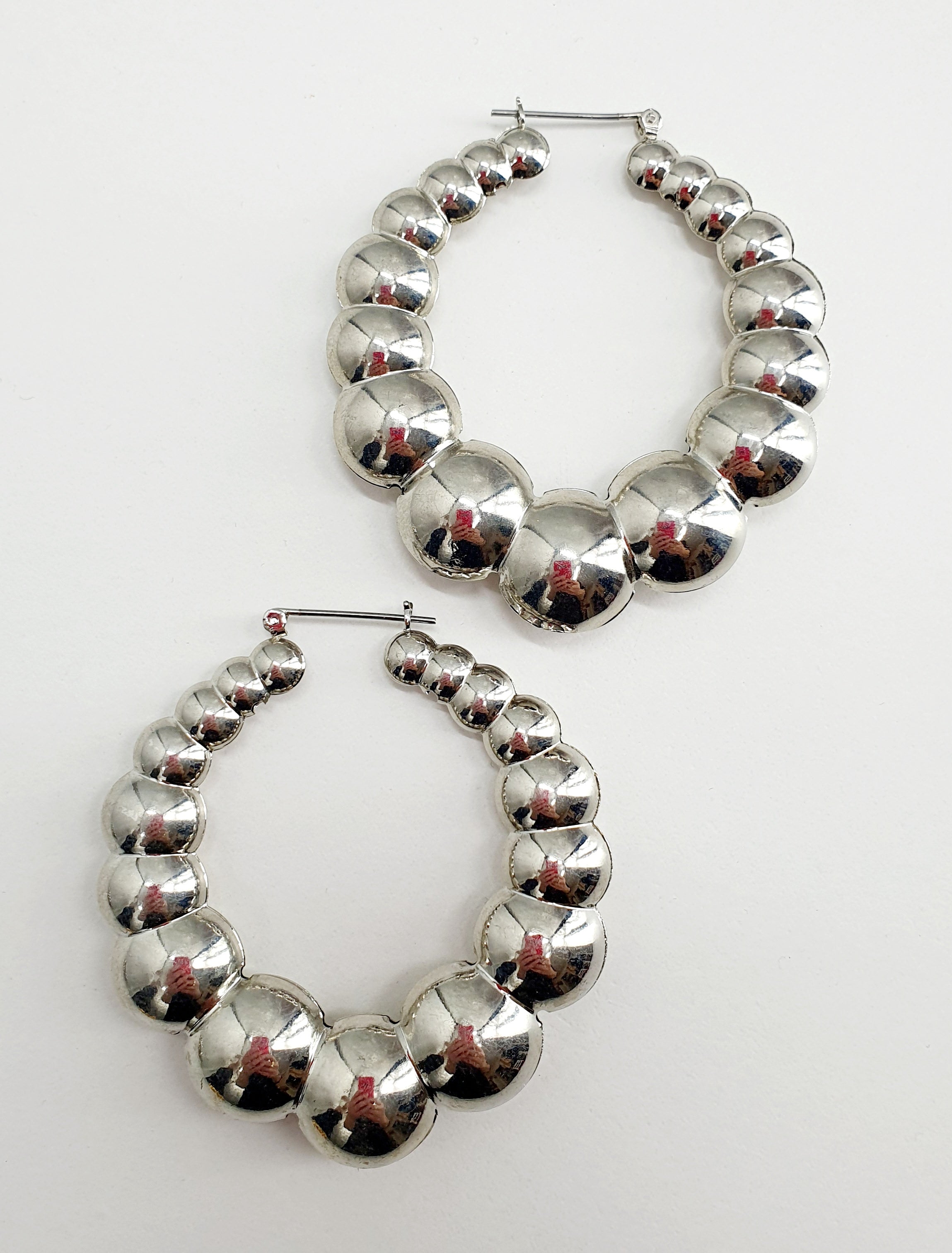 Big earrings from the 21st century