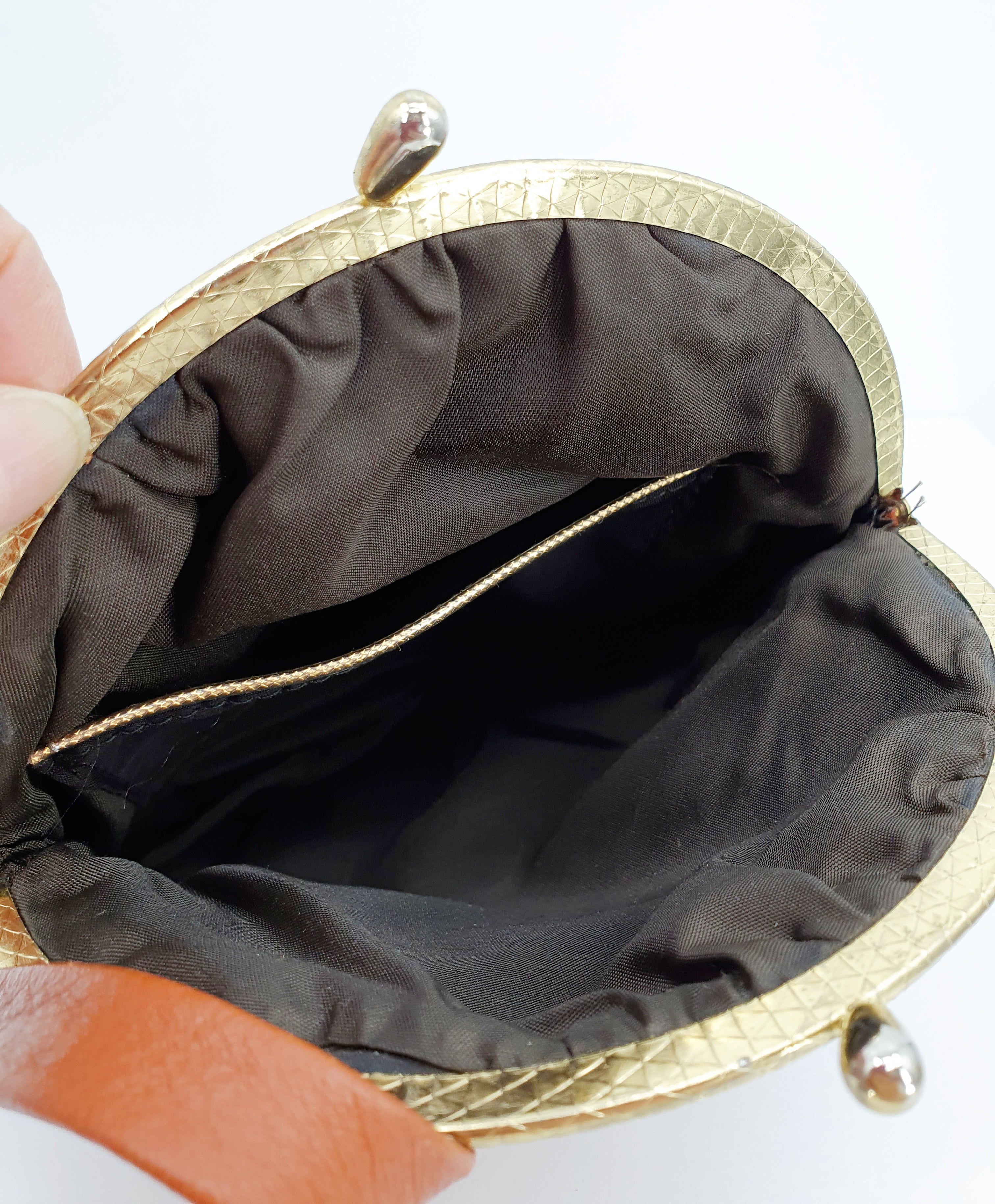 Burnt orange shoulder bag, 70s-80s, genuine leather