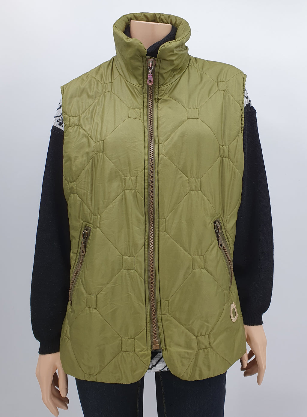 Torstai, olive green quilted vest from the 90s, size 42