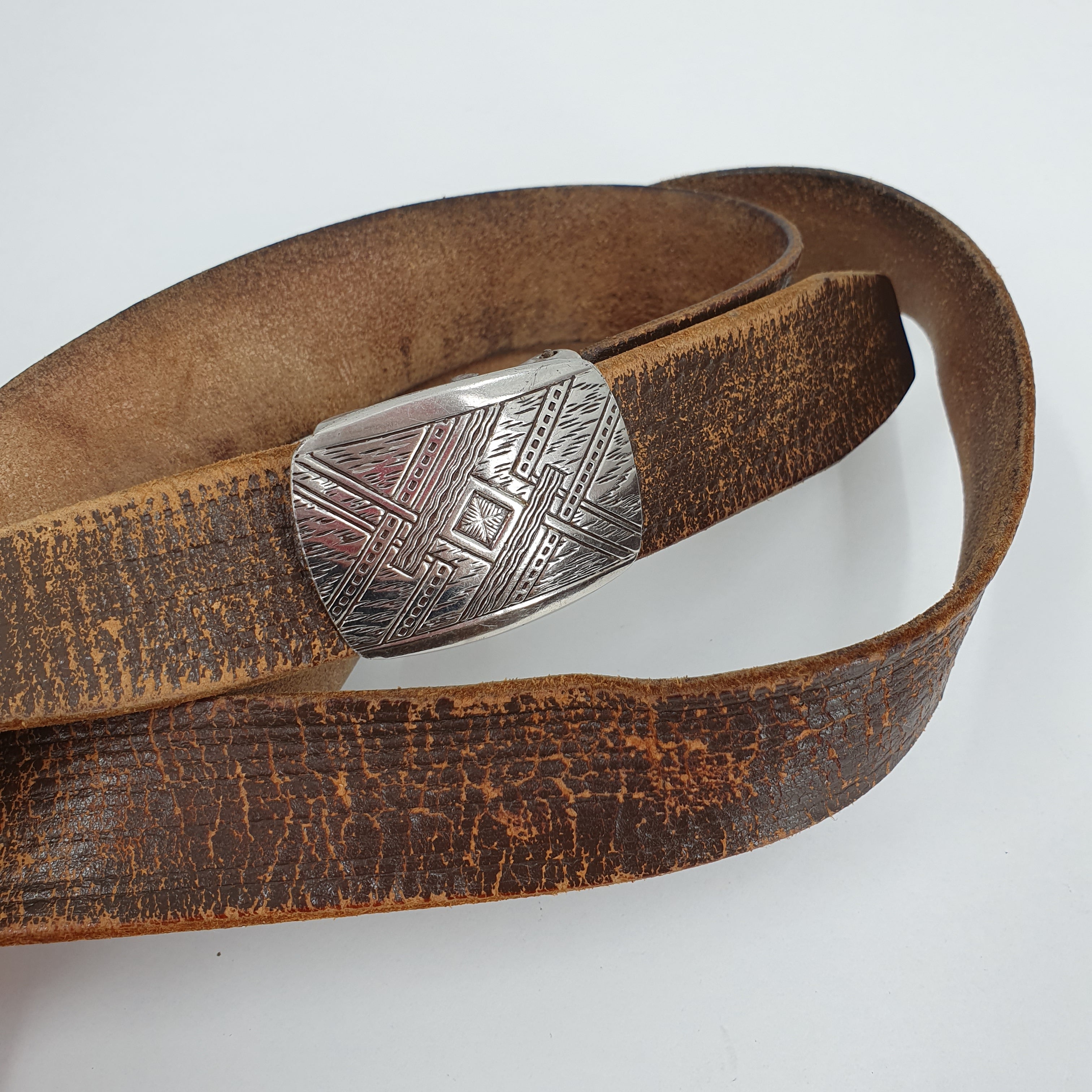 Rough leather belt from the 80s-90s, length 100cm