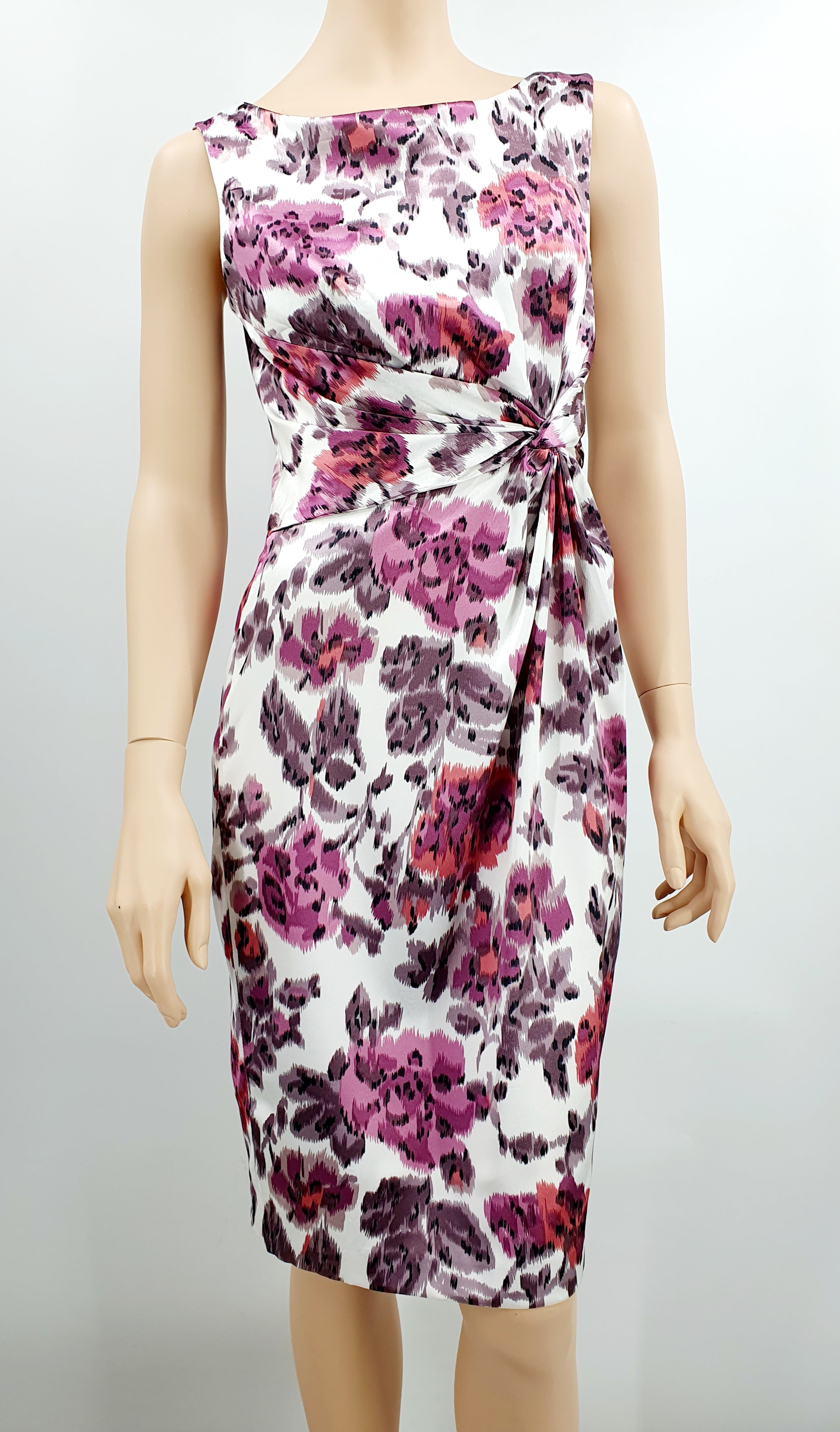 London times, secondhand party dress from the 2000s, satin, size 36